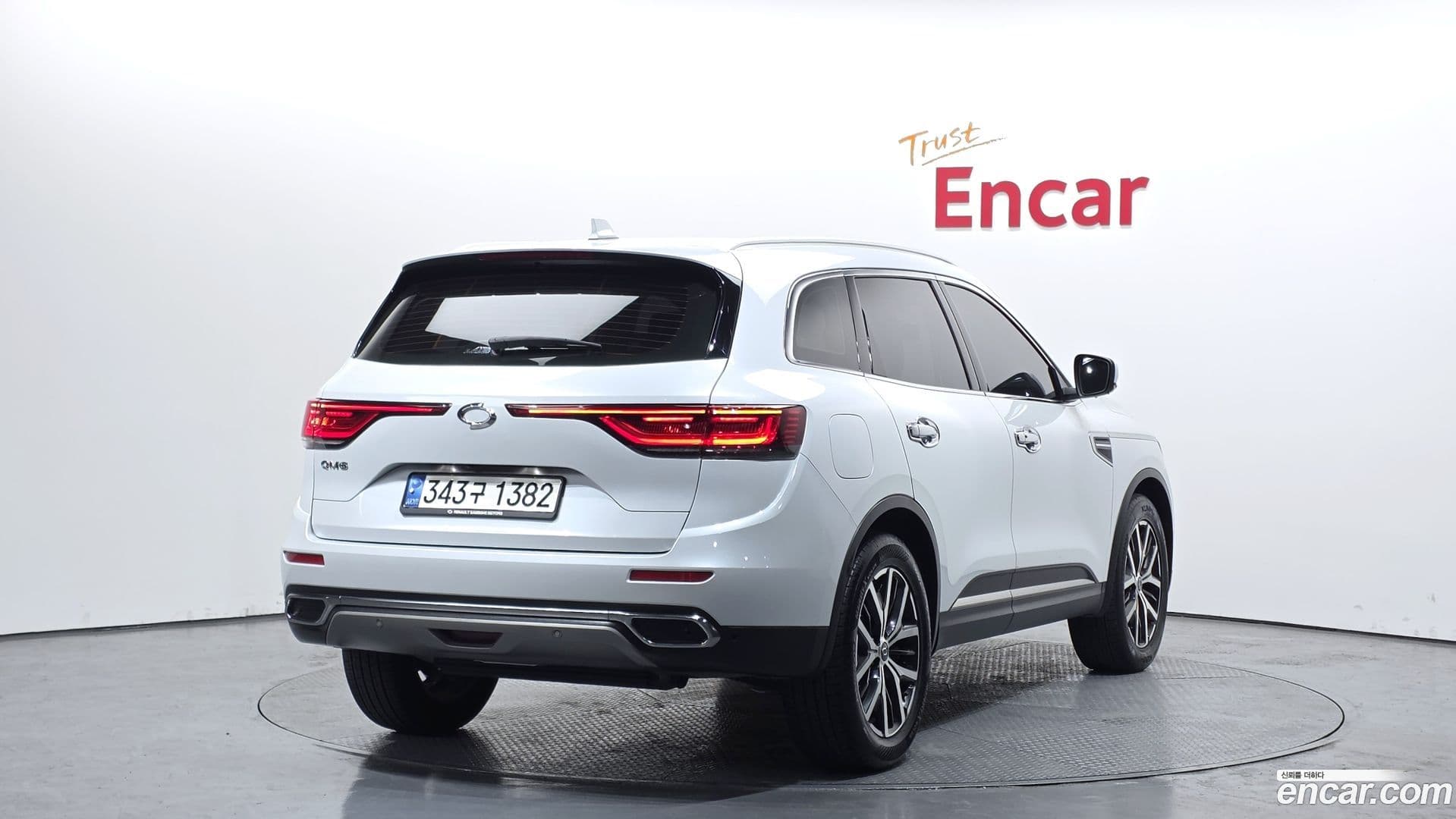 Main__Slider__Photo:QM6 Renault-KoreaSamsung 2021.9-1