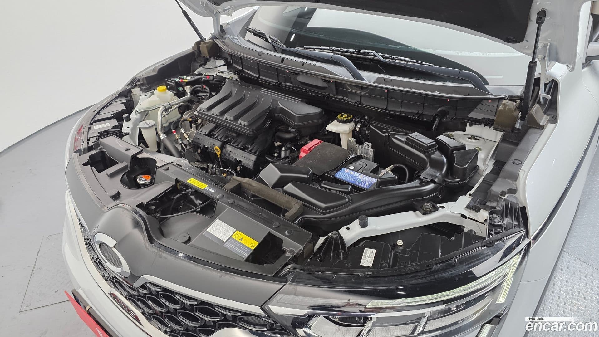 Main__Slider__Photo:QM6 Renault-KoreaSamsung 2021.9-5