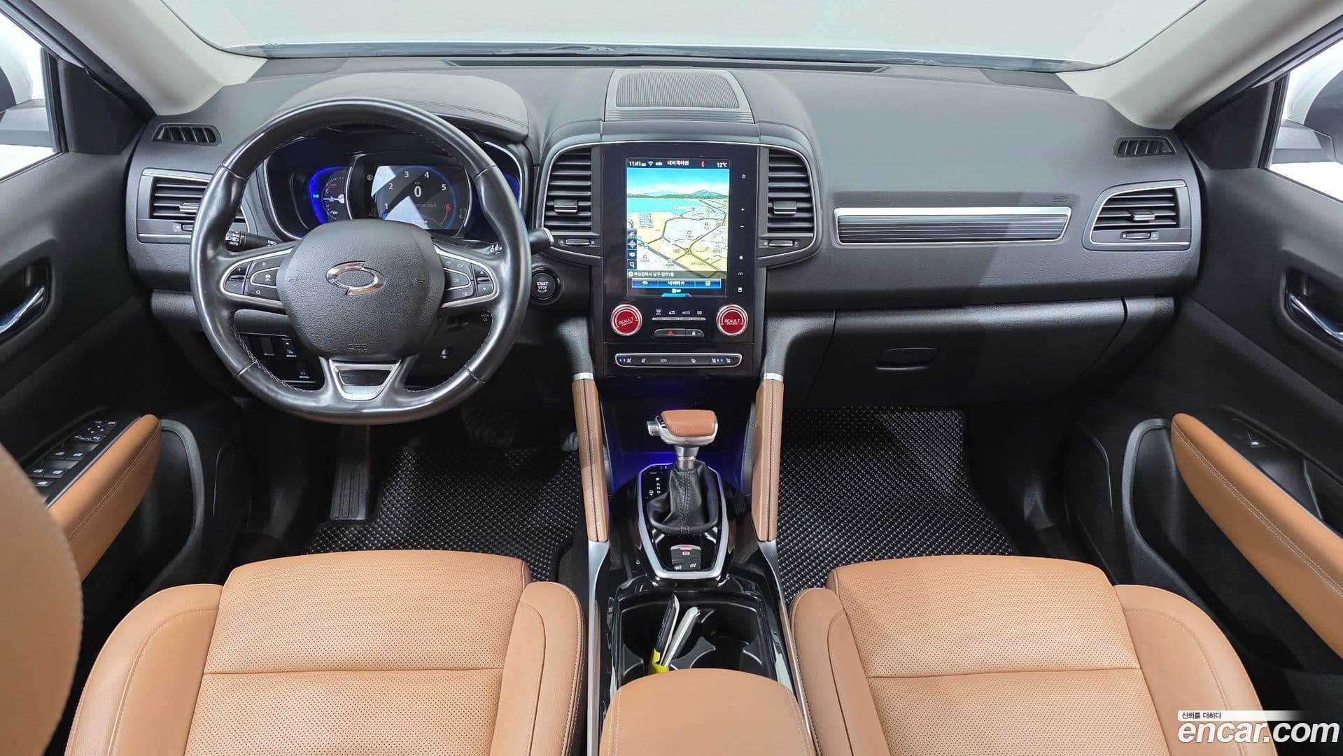 Main__Slider__Photo:QM6 Renault-KoreaSamsung 2021.9-6