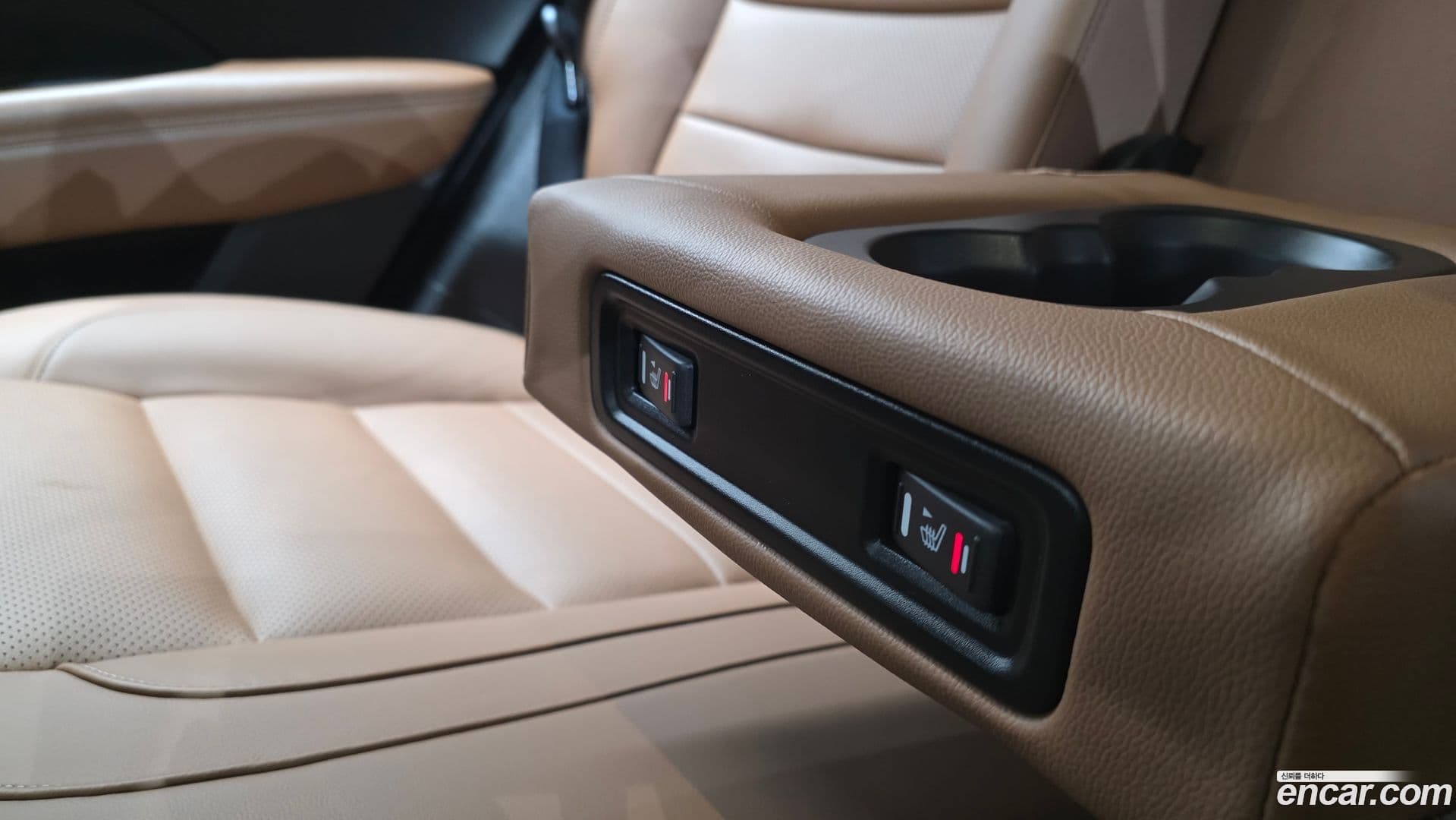 Main__Slider__Photo:QM6 Renault-KoreaSamsung 2021.9-18