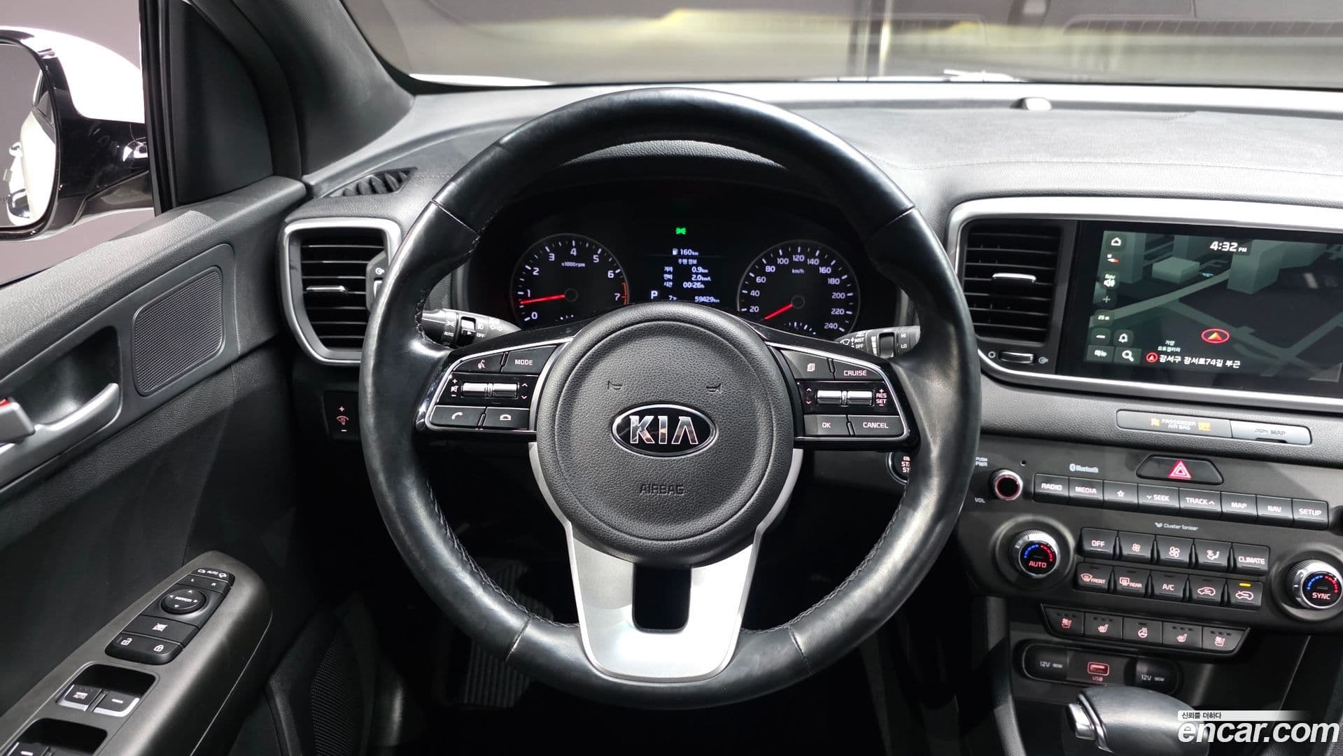 Main__Slider__Photo:Sportage Kia 2019.4-12