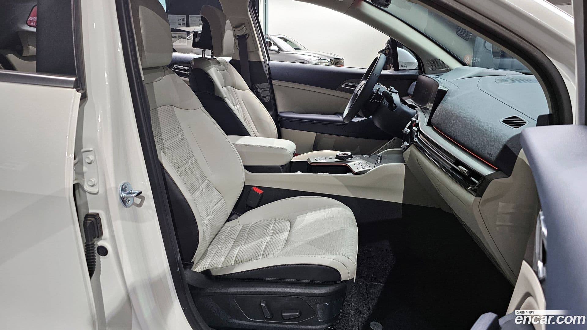 Main__Slider__Photo:Sportage Kia 2025.3-9