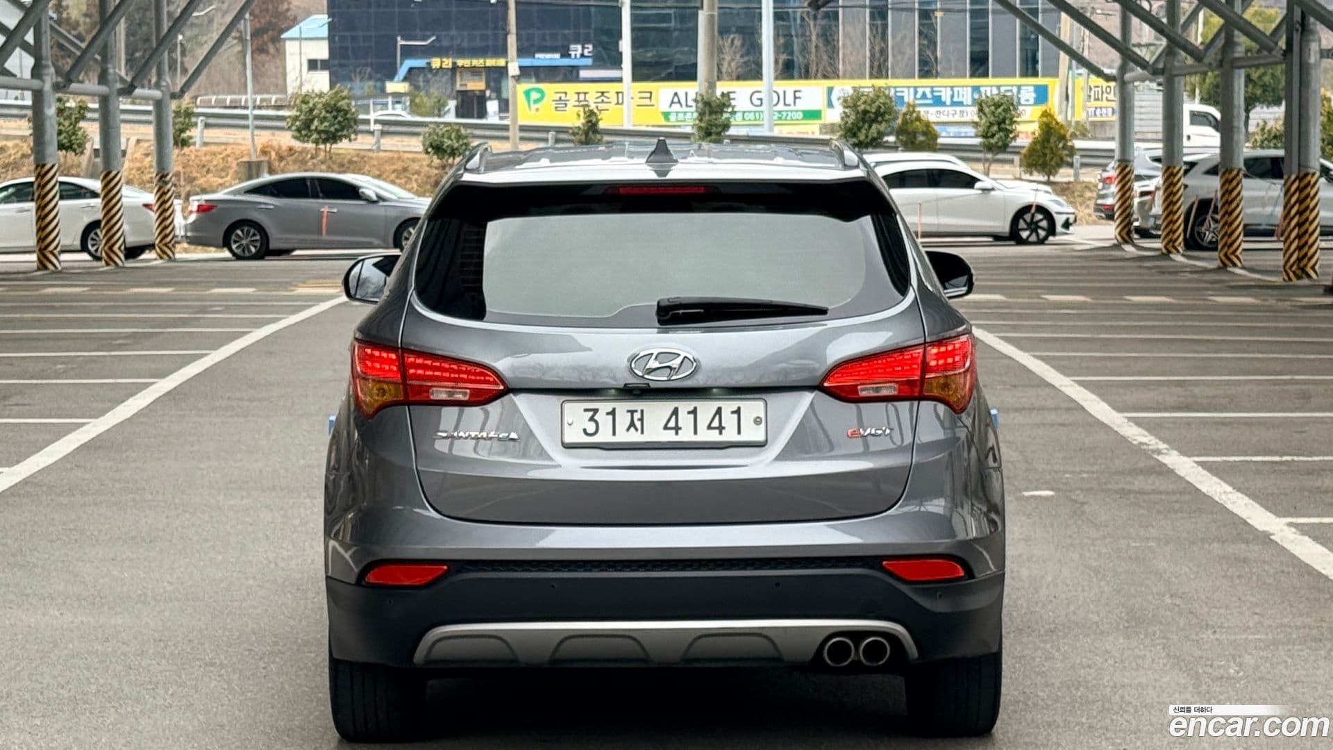 Main__Slider__Photo:Santafe Hyundai 2015.3-3