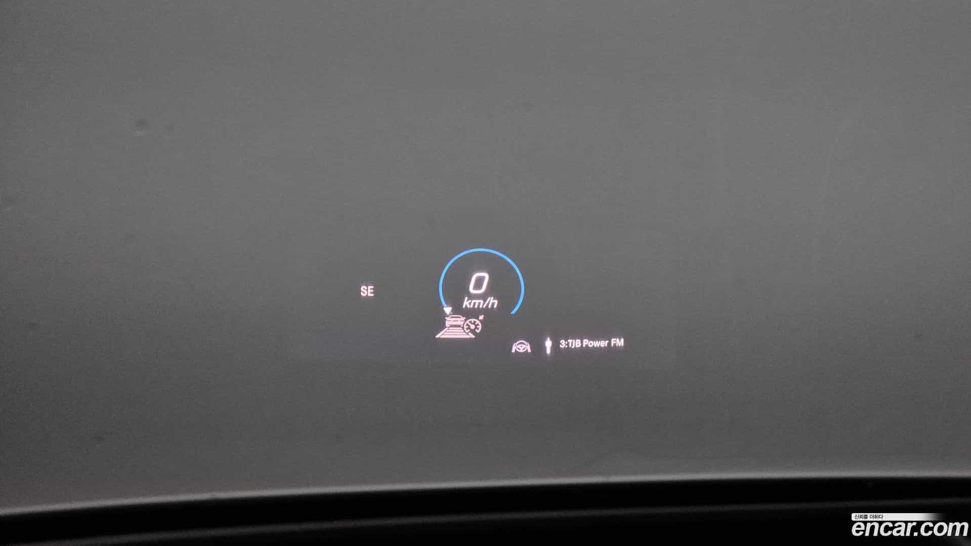 GLE-Class Mercedes-Benz 2021.3-OPTION-016