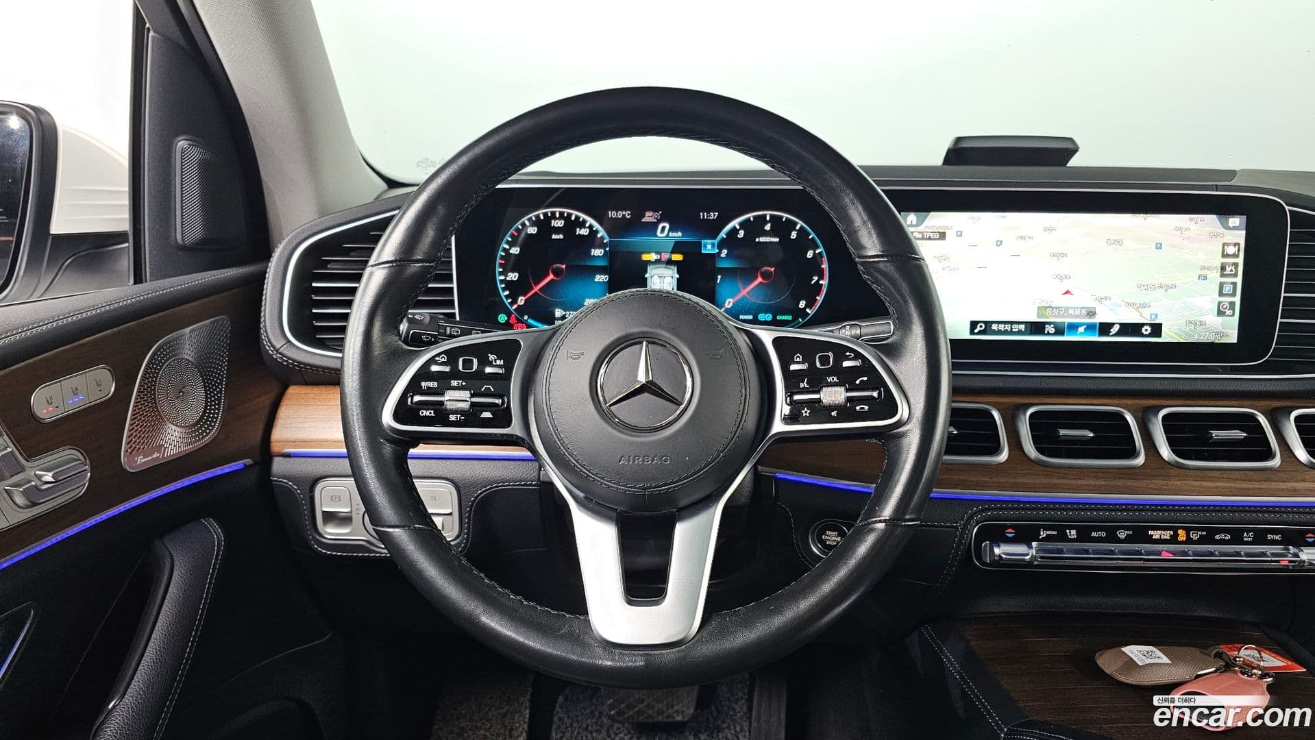 Main__Slider__Photo:GLE-Class Mercedes-Benz 2021.3-14