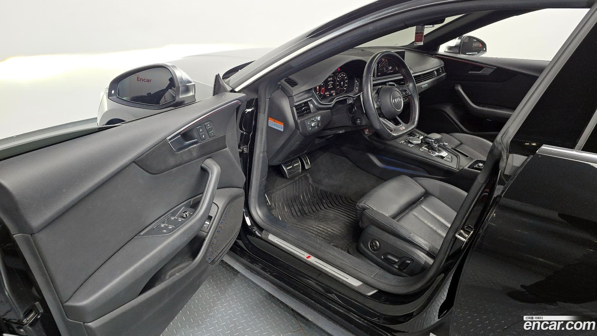 Main__Slider__Photo:A5 Audi 2019.8-9