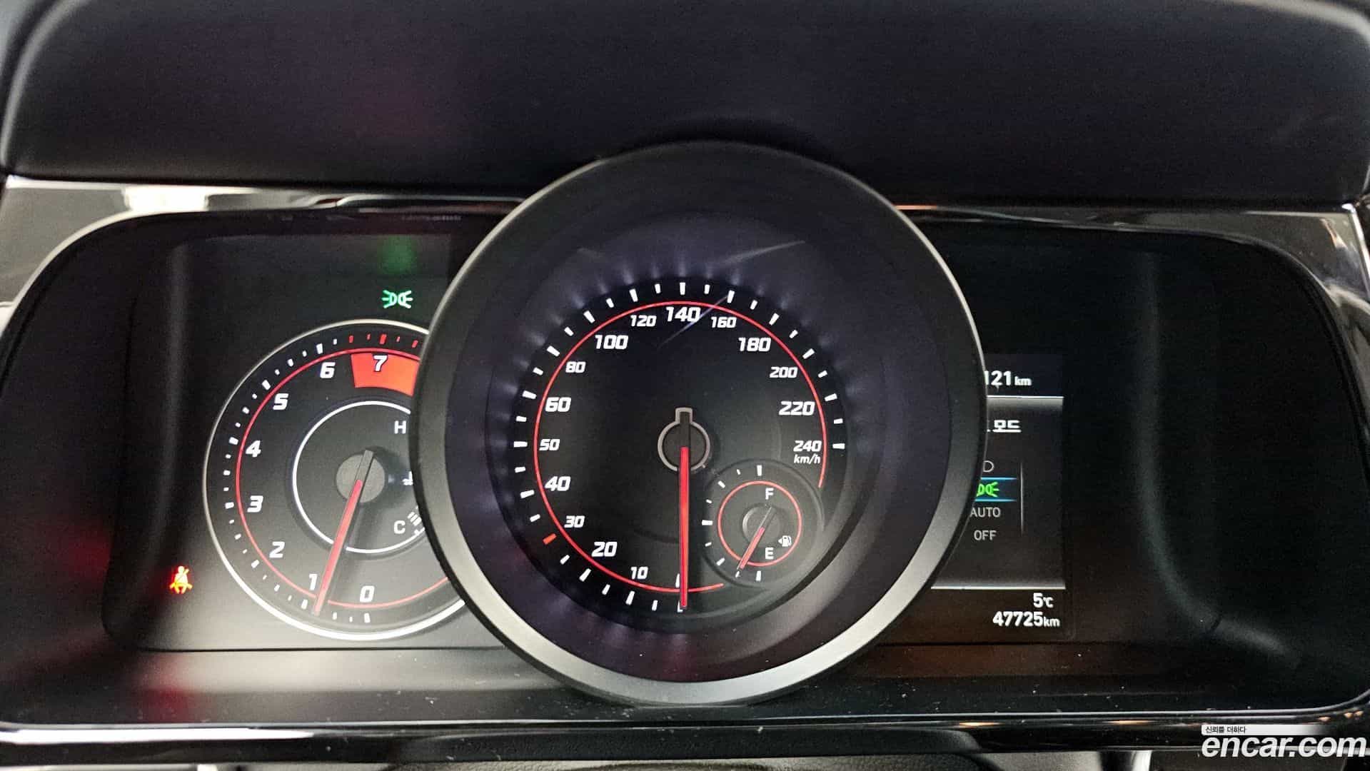 AVANTE Hyundai 2021.6-INNER-008