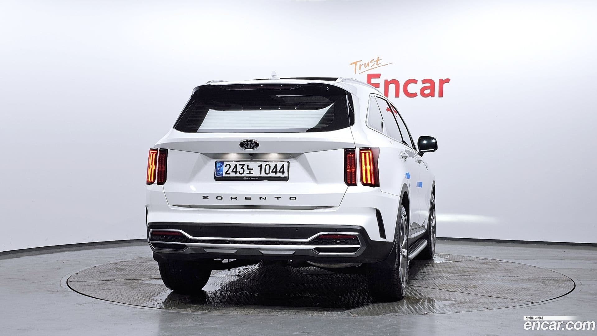 Main__Slider__Photo:Sorento Kia 2020.10-3