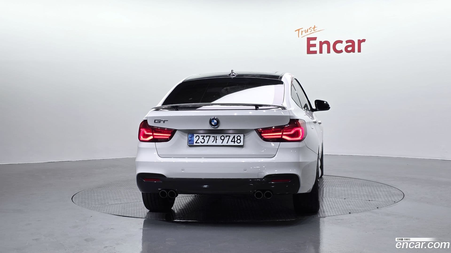 Main__Slider__Photo:Gran Turismo BMW 2020.8-3