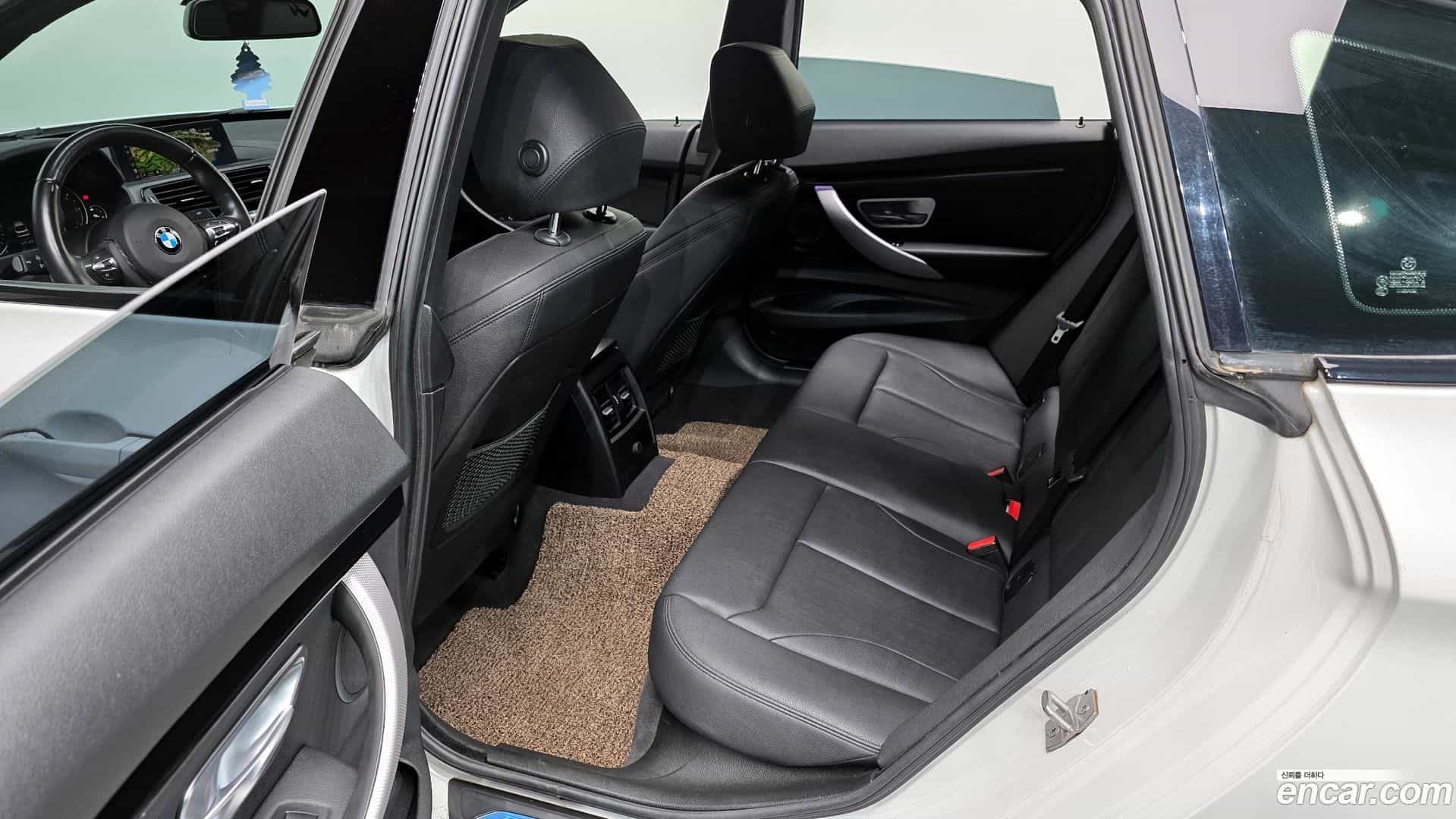 Gran Turismo BMW 2020.8-OPTION-016