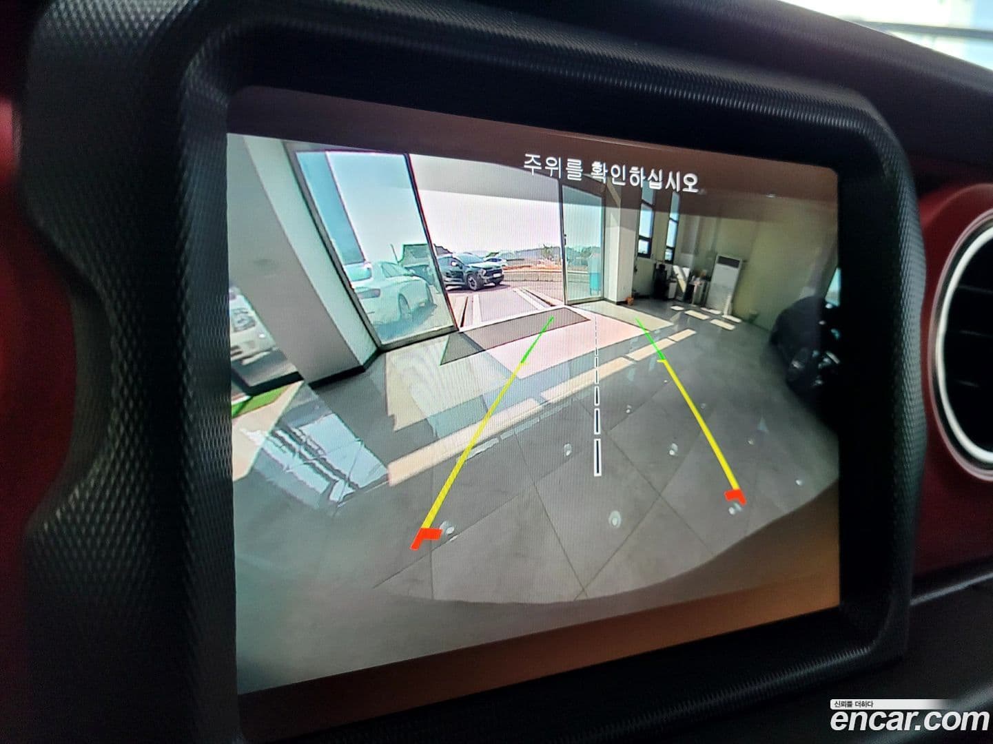 Main__Slider__Photo:Wrangler Jeep 2023.8-13