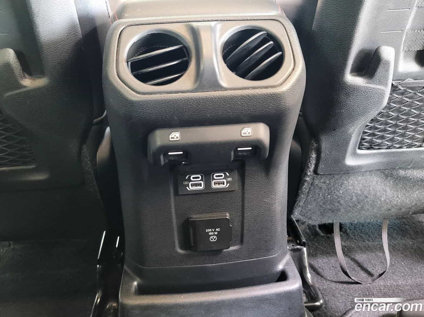 Wrangler Jeep 2023.8-OPTION-022