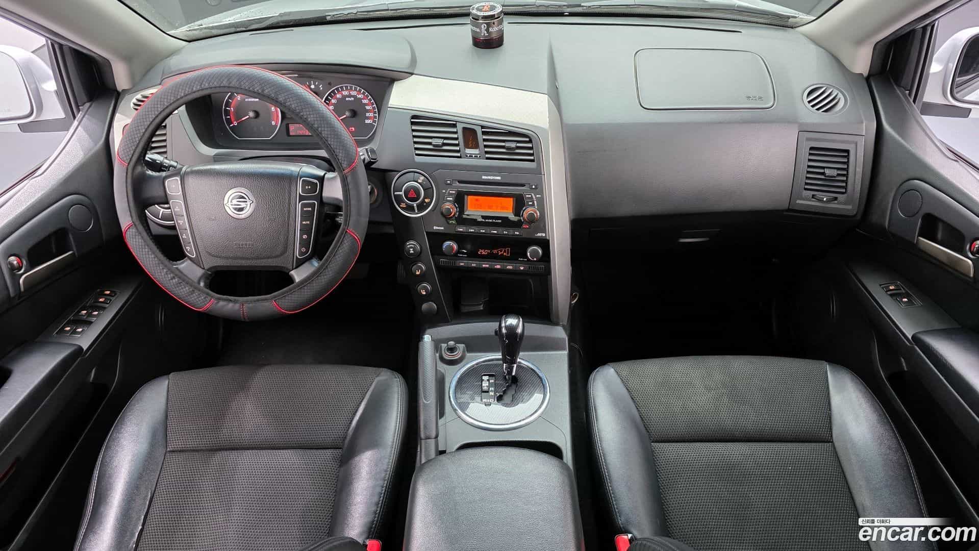 KORANDO KG_Mobility_Ssangyong 2013.10-INNER-007