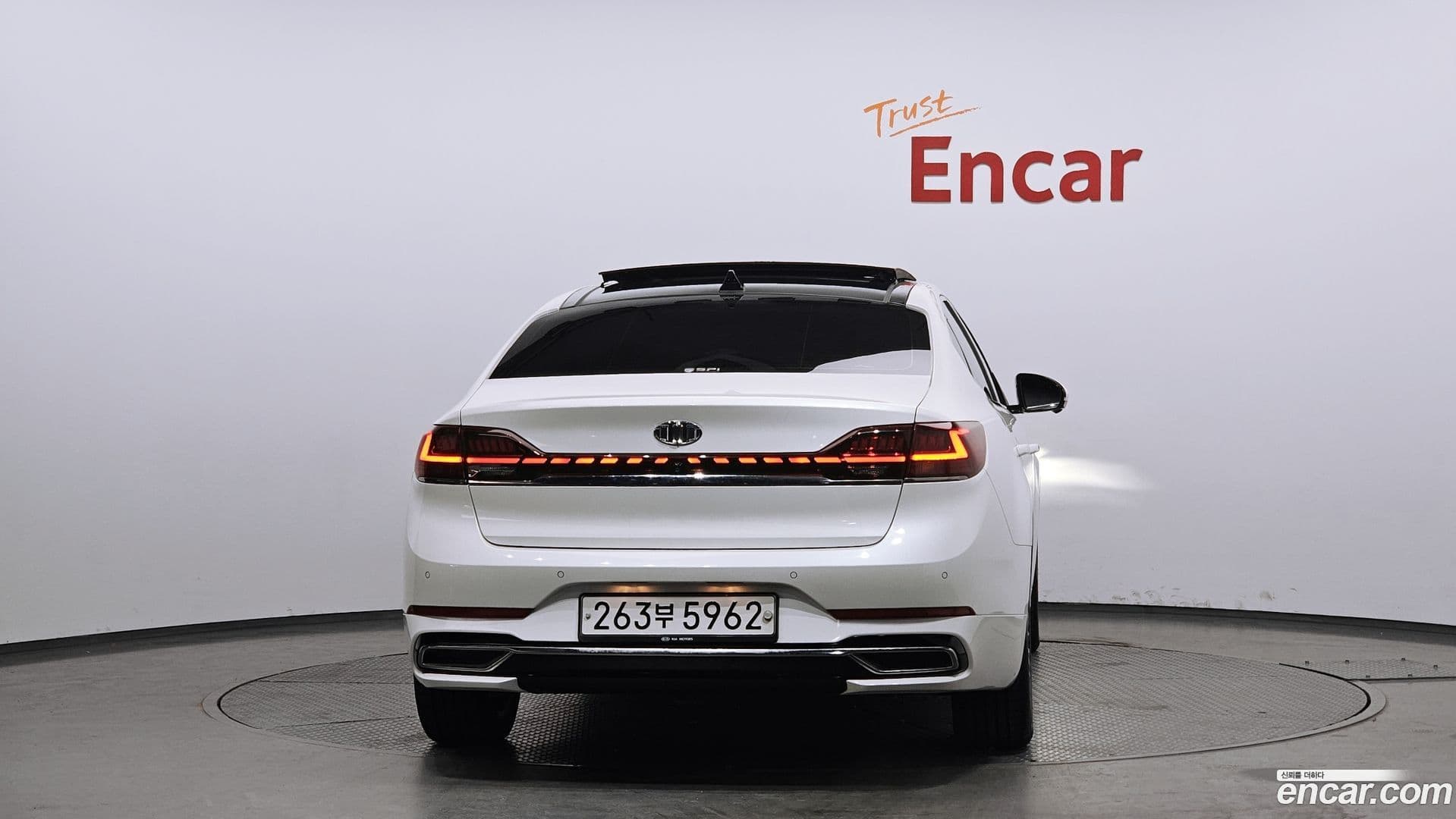 Main__Slider__Photo:K7 Kia 2020.3-3