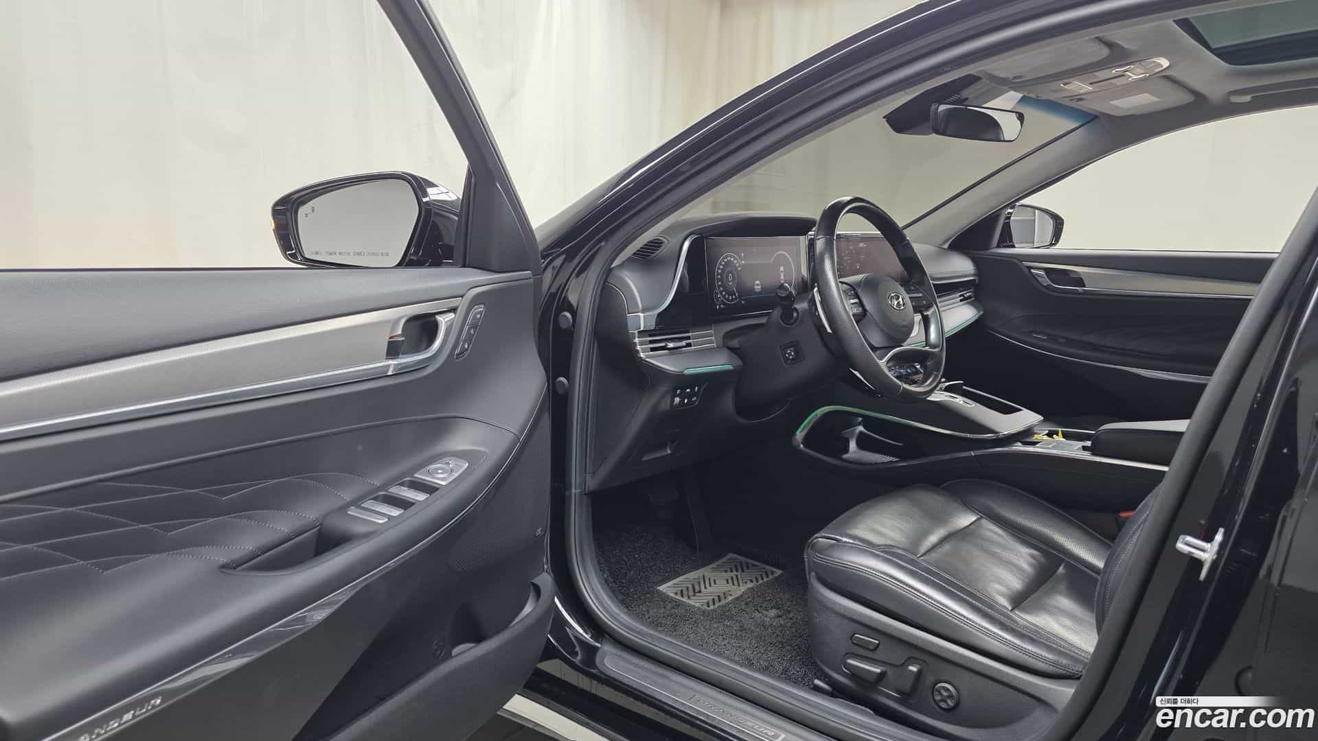 Grandeur Hyundai 2020.6-INNER-010