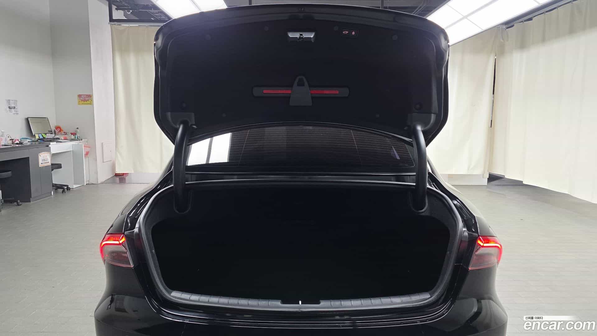 Grandeur Hyundai 2020.6-OPTION-024