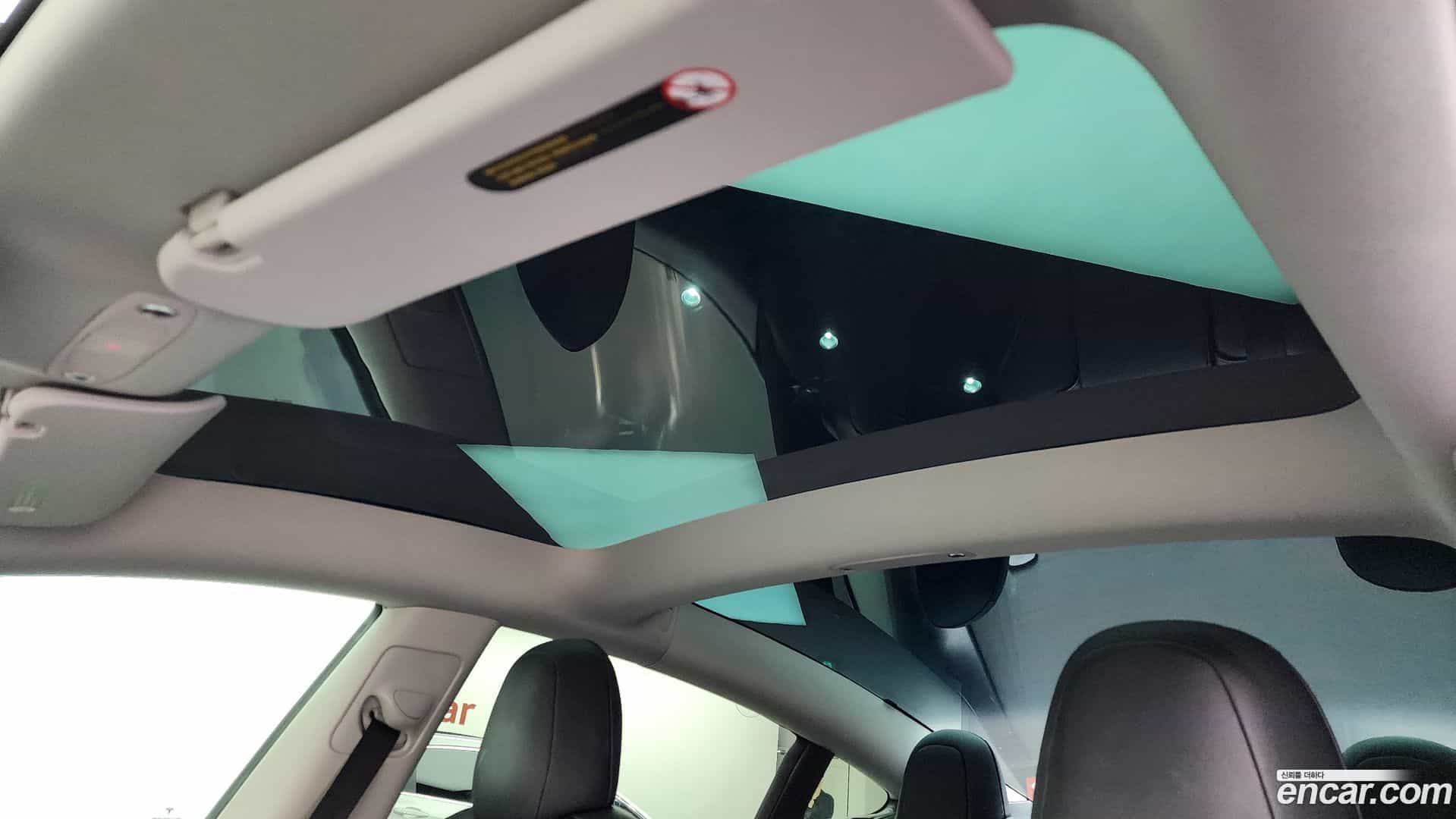 Model 3 Tesla 2022.8-OPTION-023