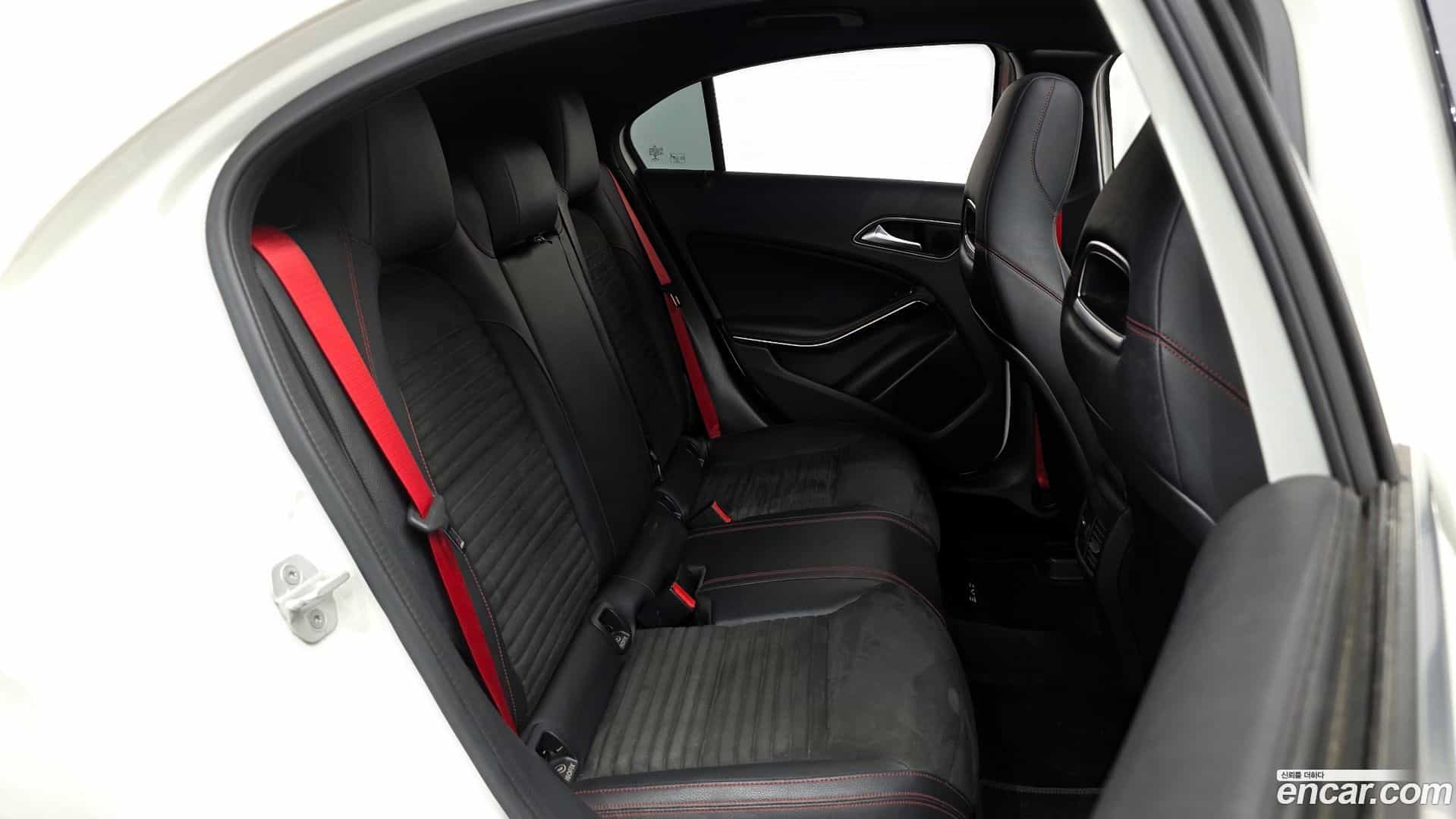 A-Class Mercedes-Benz 2017.11-OPTION-016