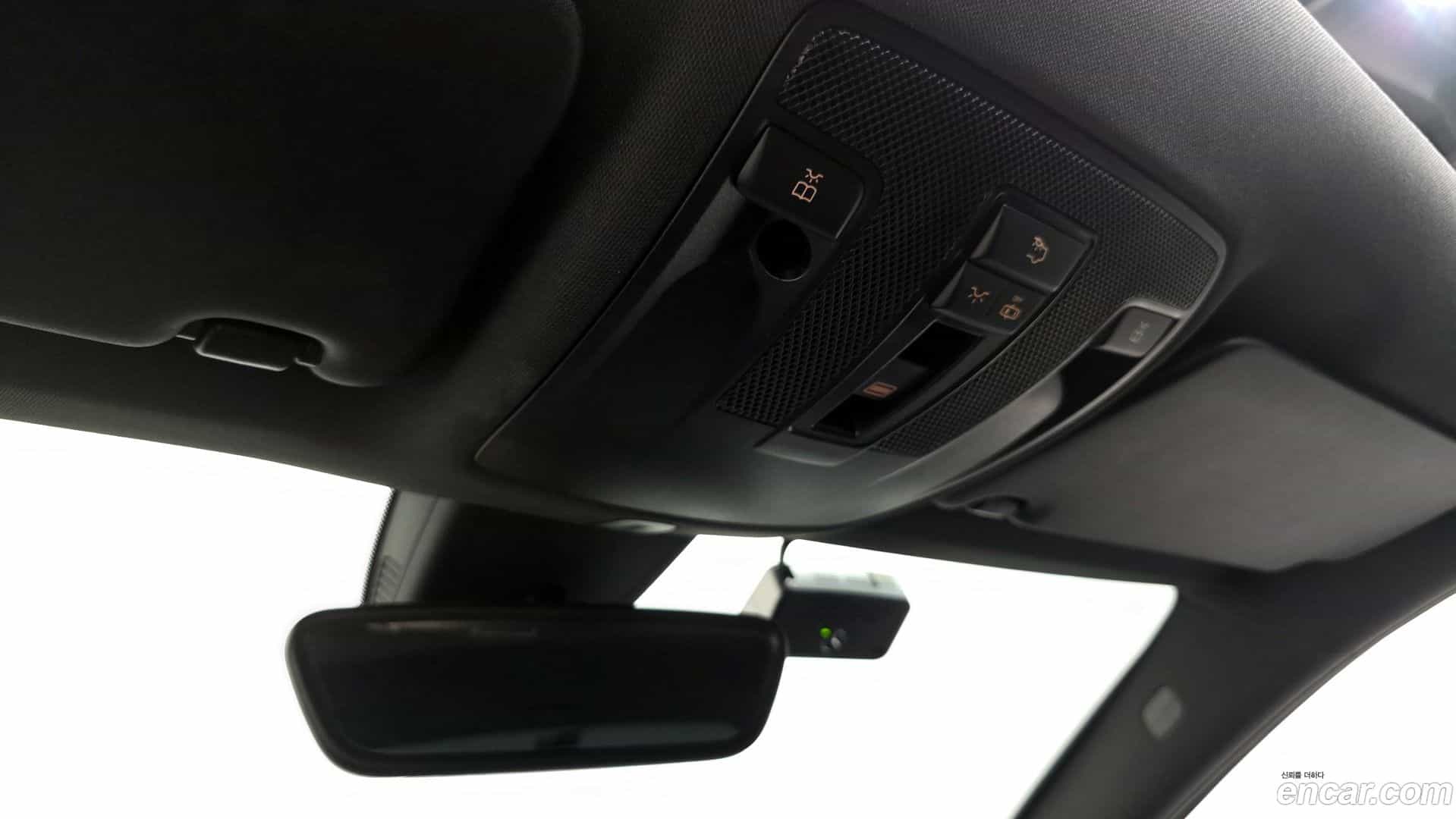 A-Class Mercedes-Benz 2017.11-OPTION-023