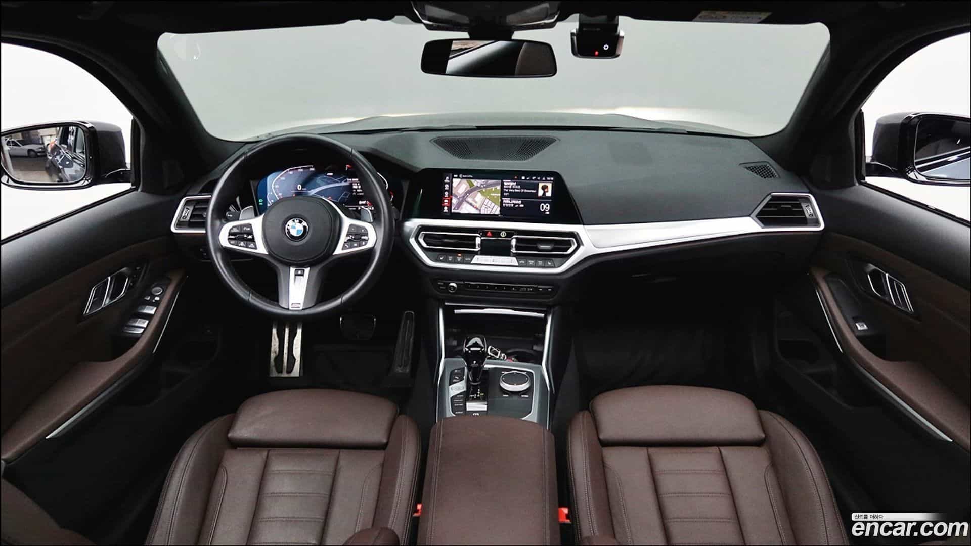 3-Series BMW 2021.10-INNER-010