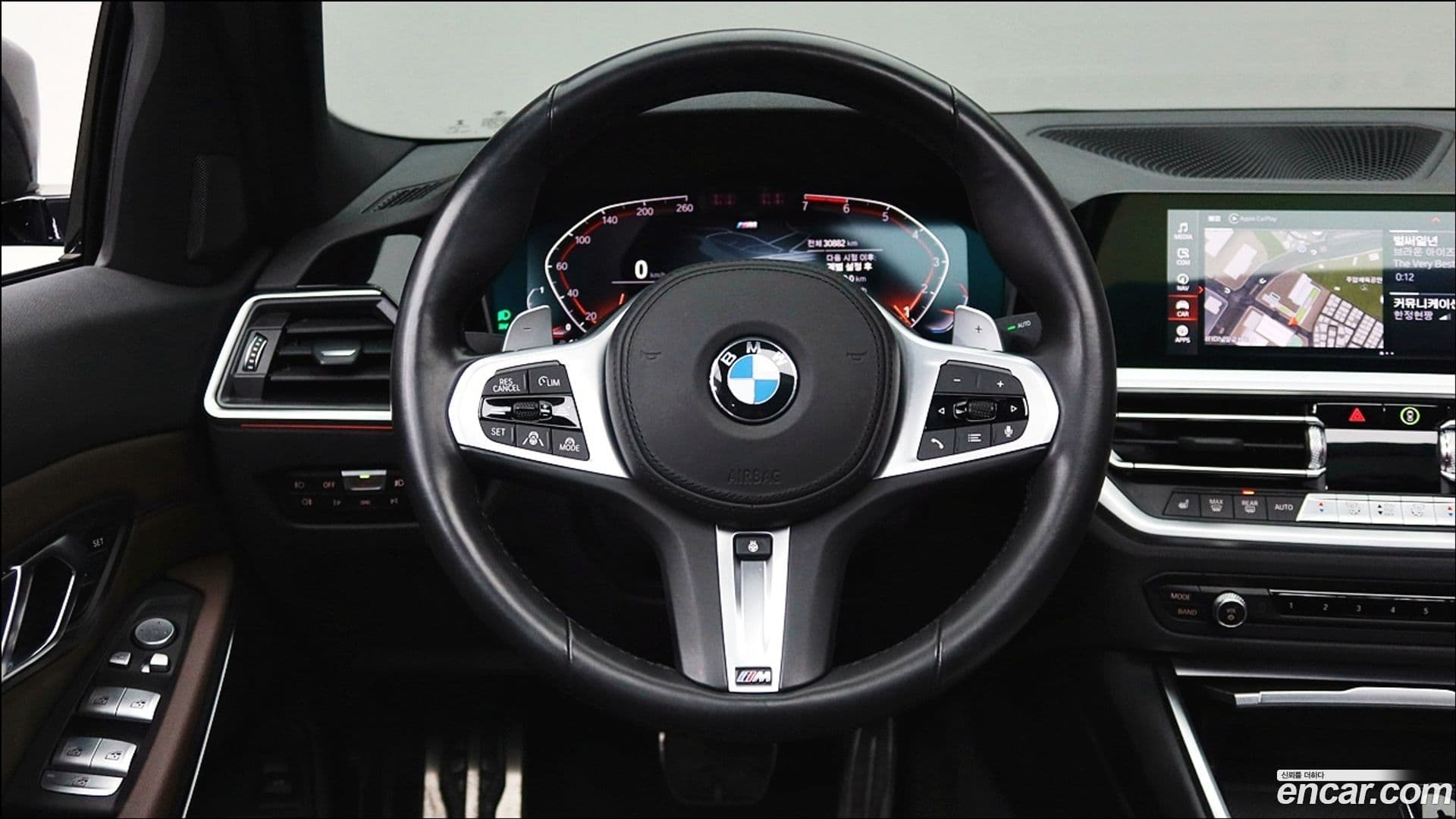 Main__Slider__Photo:3-Series BMW 2021.10-10