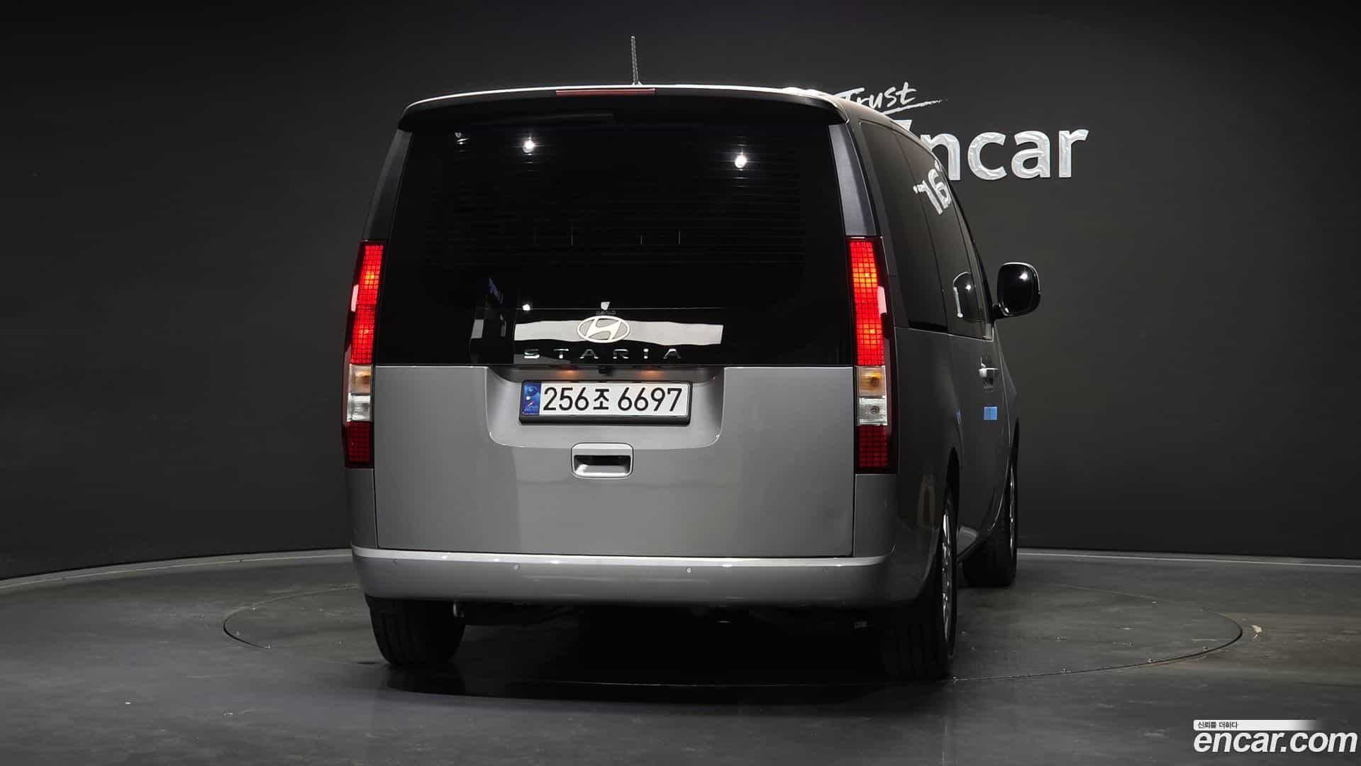 Staria Hyundai 2024.11-OUTER-004