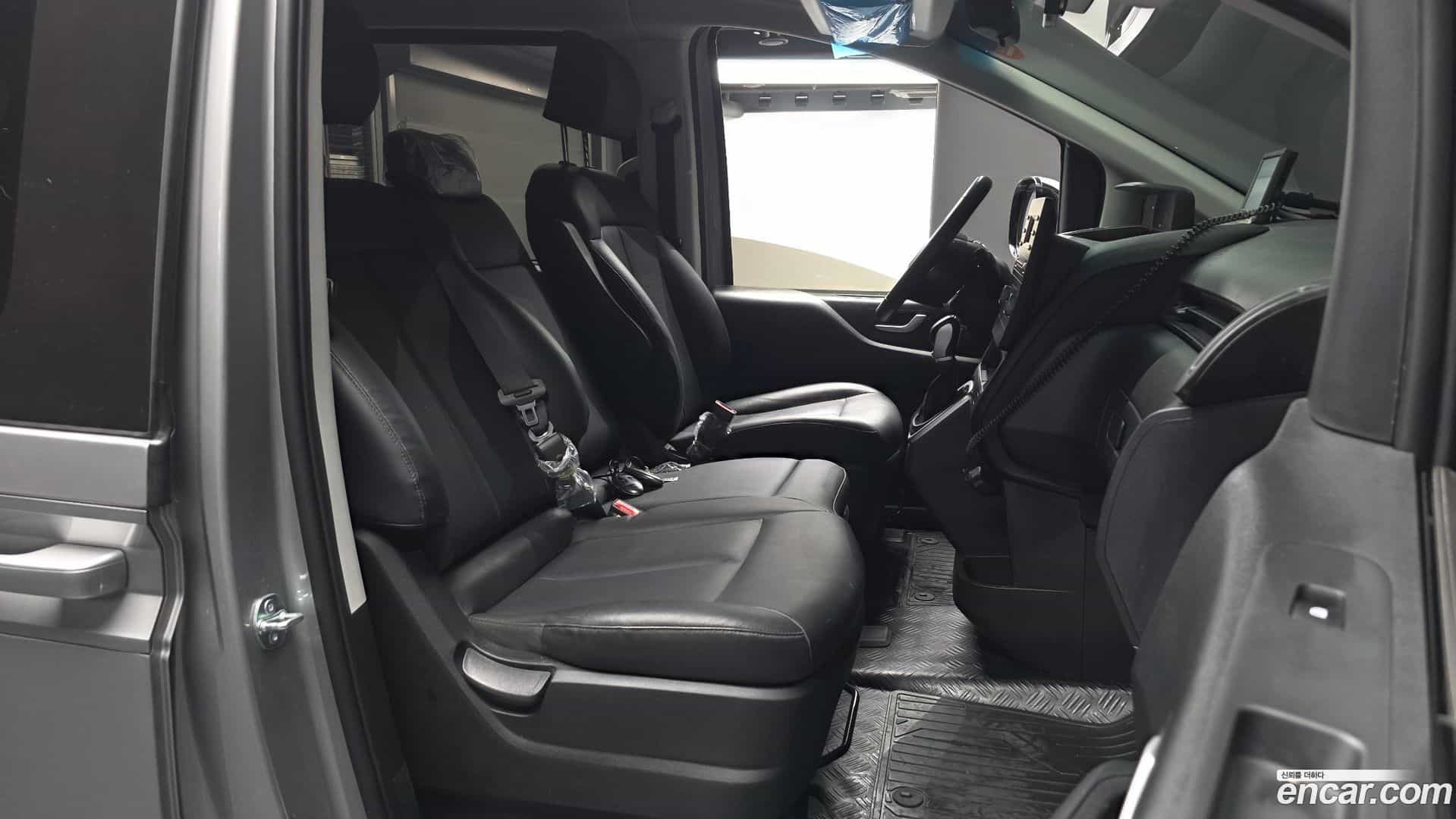 Staria Hyundai 2024.11-OPTION-015