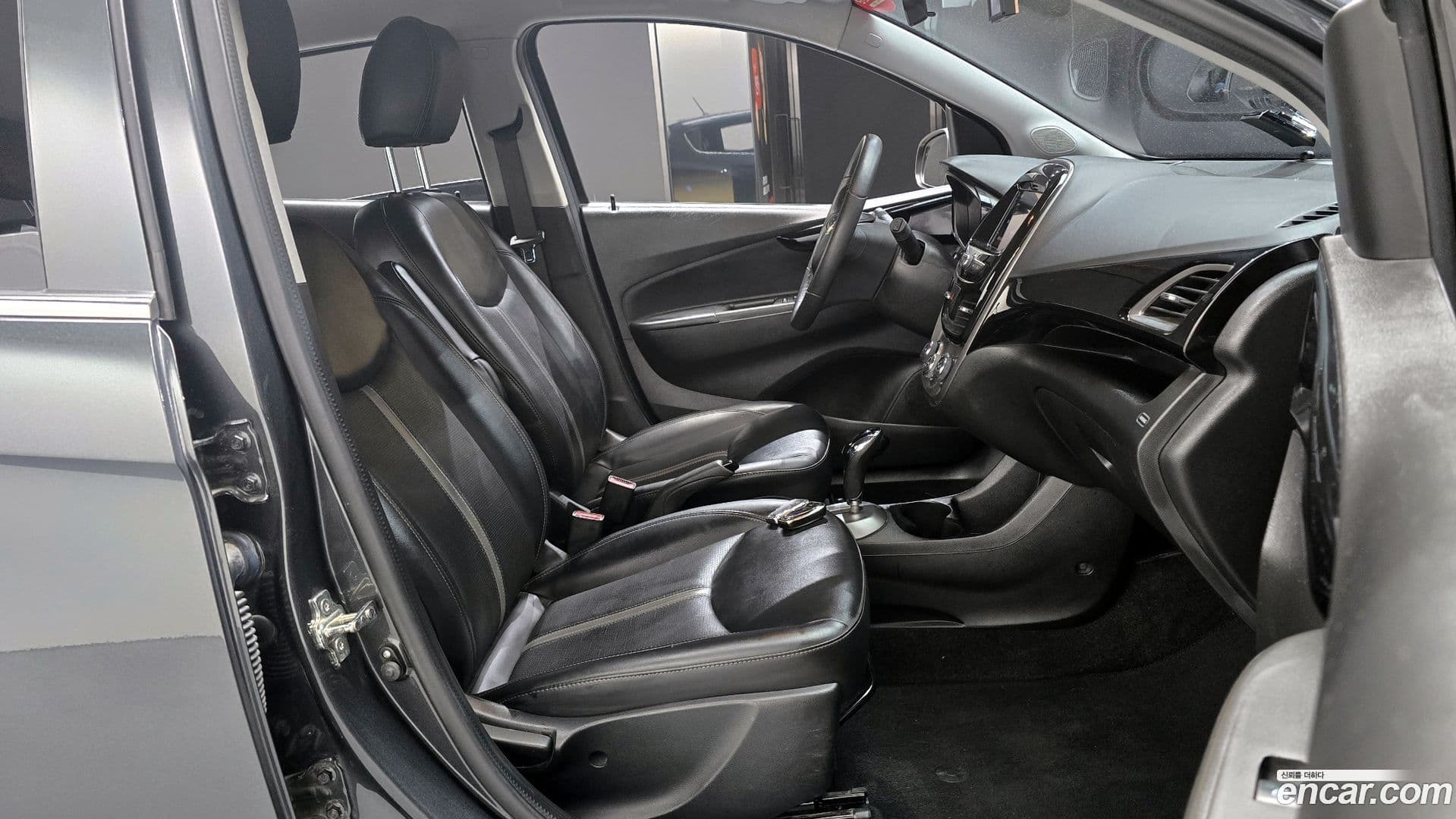 Main__Slider__Photo:Spark ChevroletGMDaewoo 2021.4-9