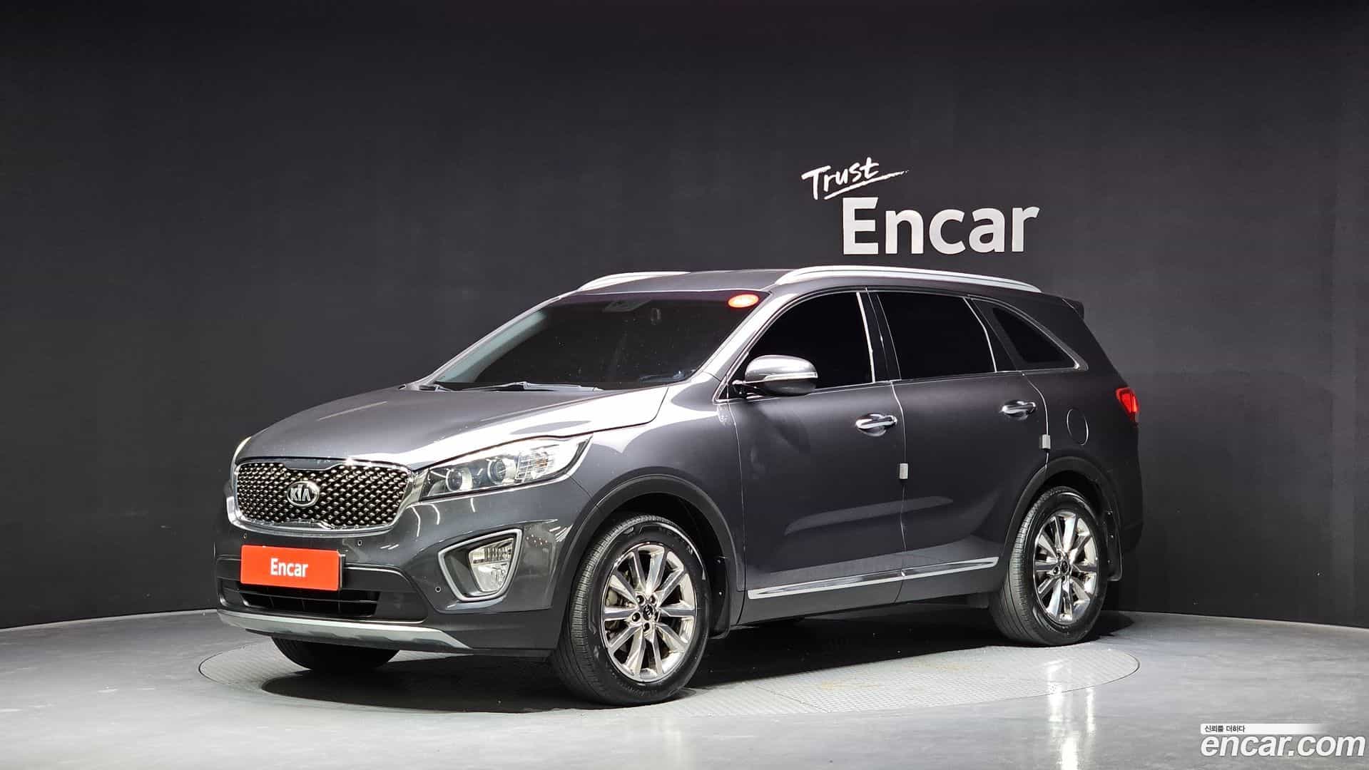 Sorento Kia 2014.9-OUTER-001