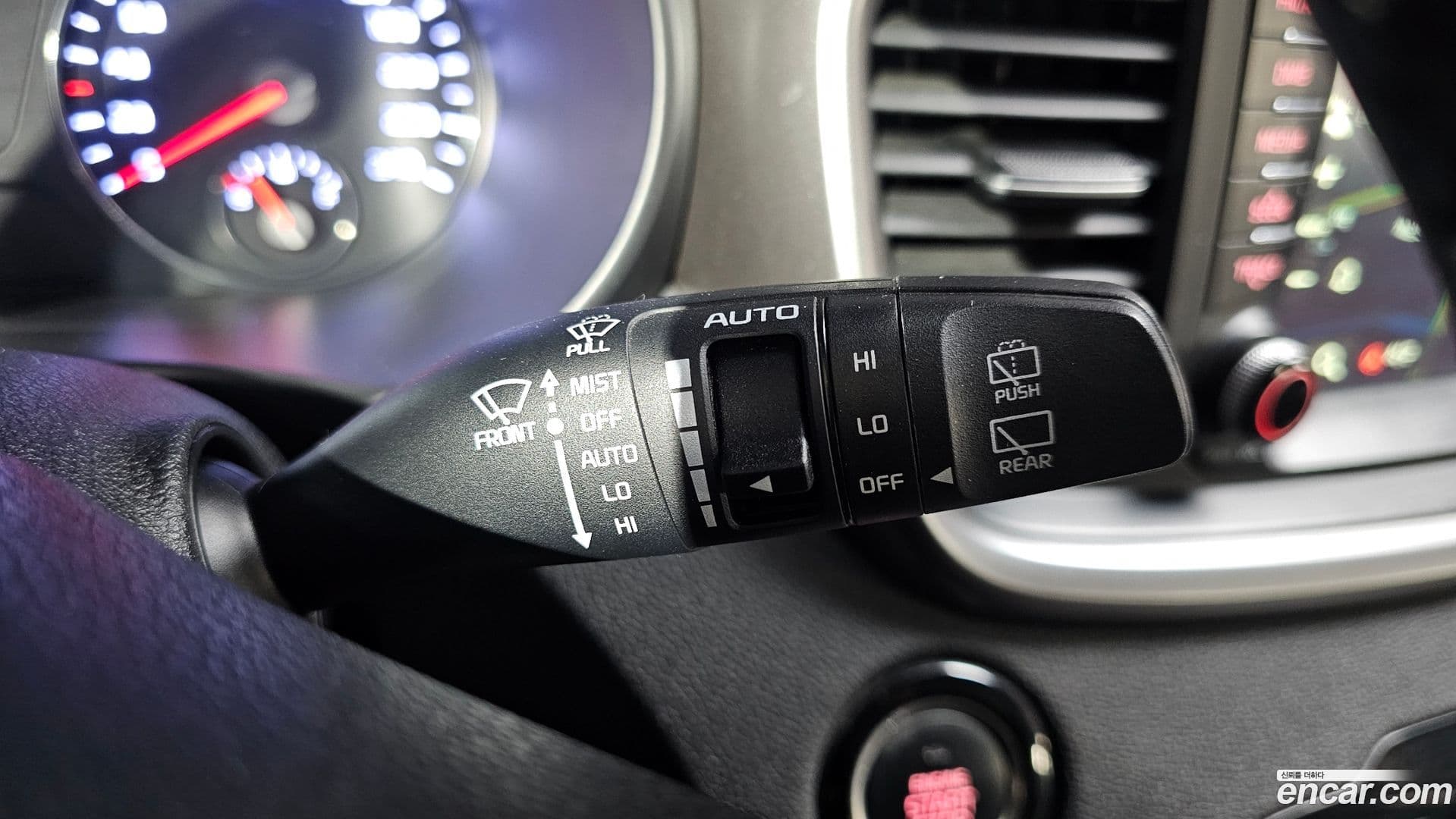 Main__Slider__Photo:Sorento Kia 2014.9-16
