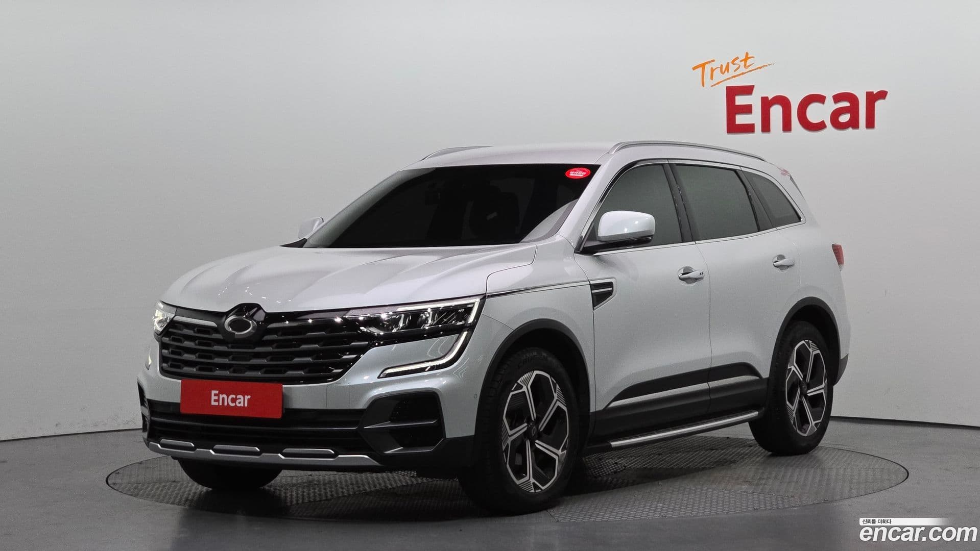 Main__Slider__Photo:QM6 Renault-KoreaSamsung 2023.8-0