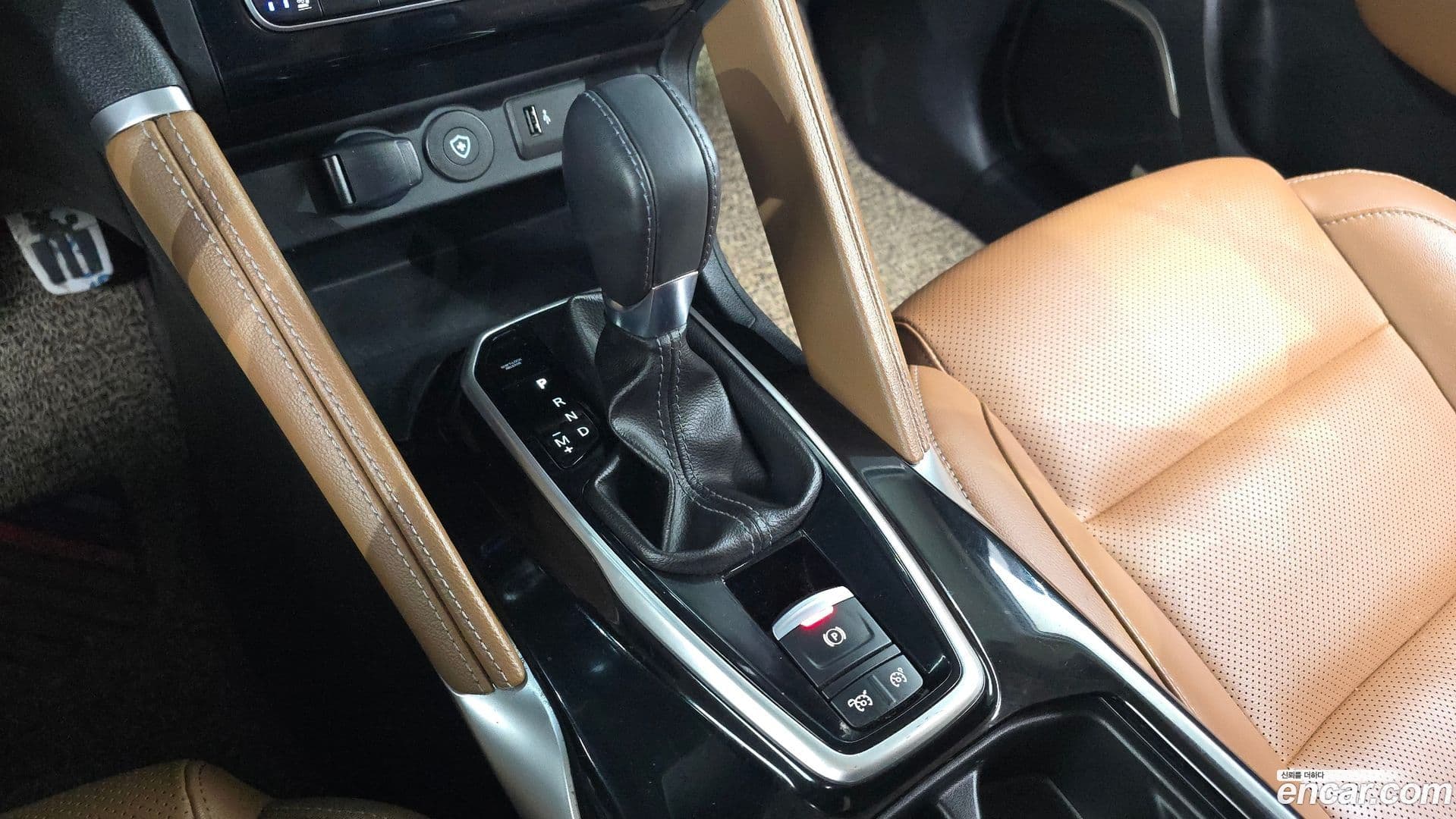 Main__Slider__Photo:QM6 Renault-KoreaSamsung 2023.8-8