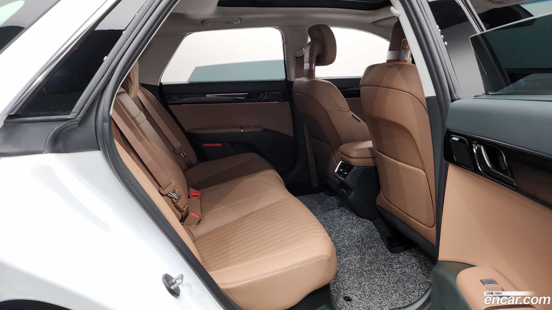 Grandeur Hyundai 2024.10-OPTION-016