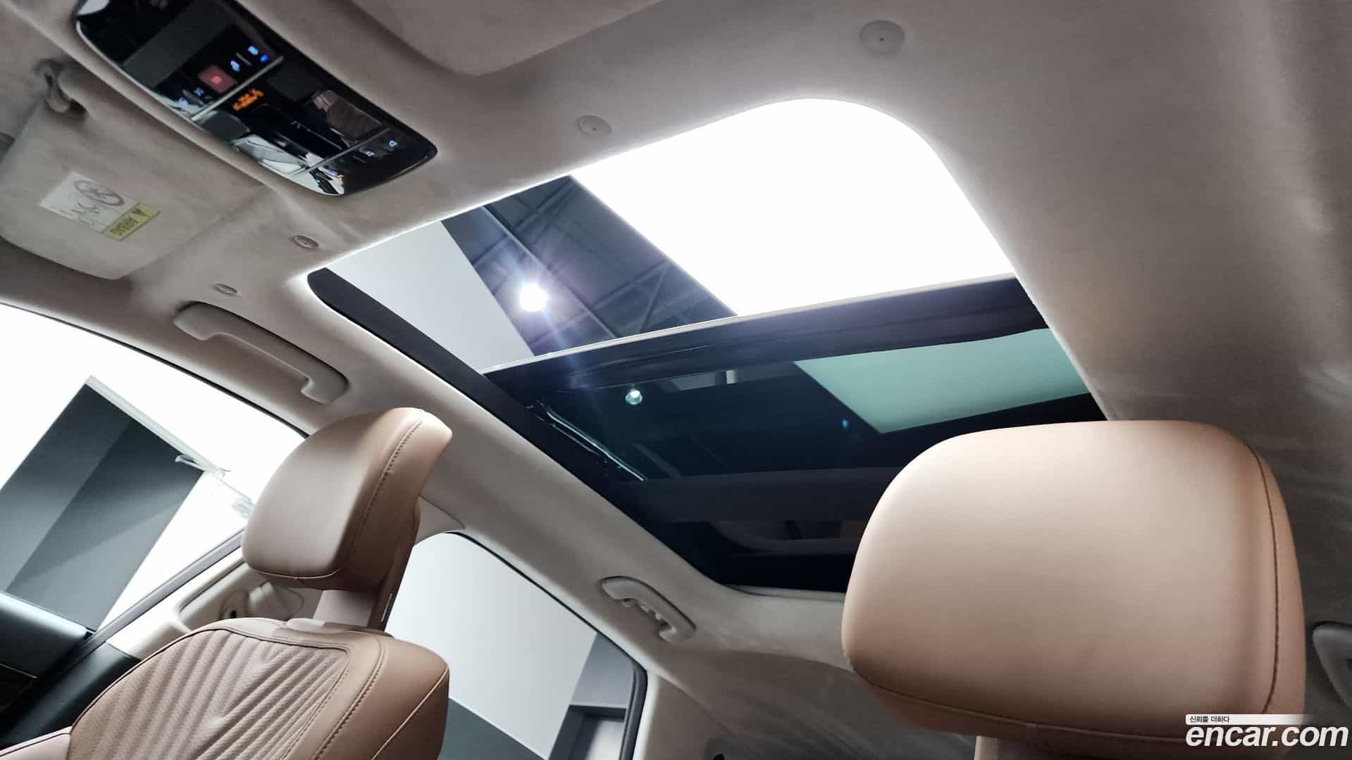 Grandeur Hyundai 2024.10-OPTION-023