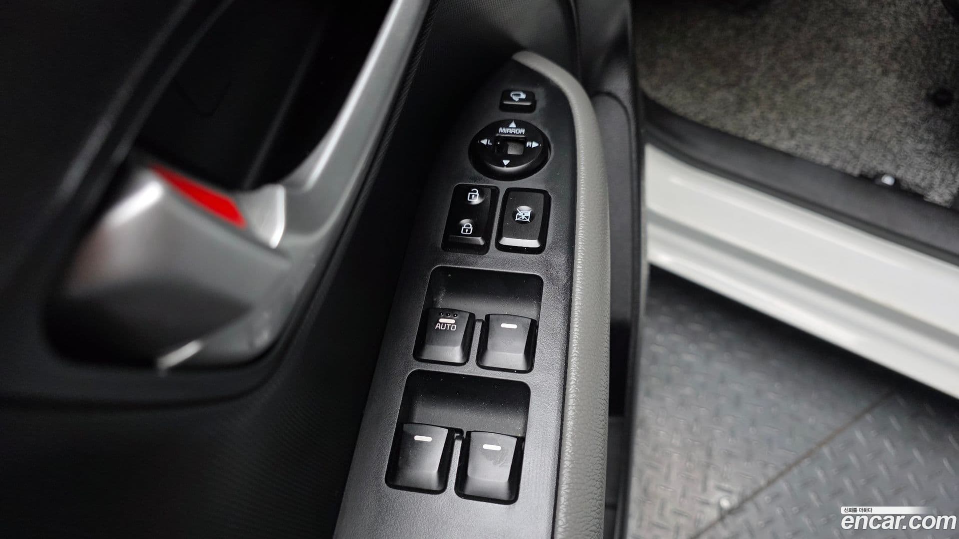 Main__Slider__Photo:RAY Kia 2022.10-13