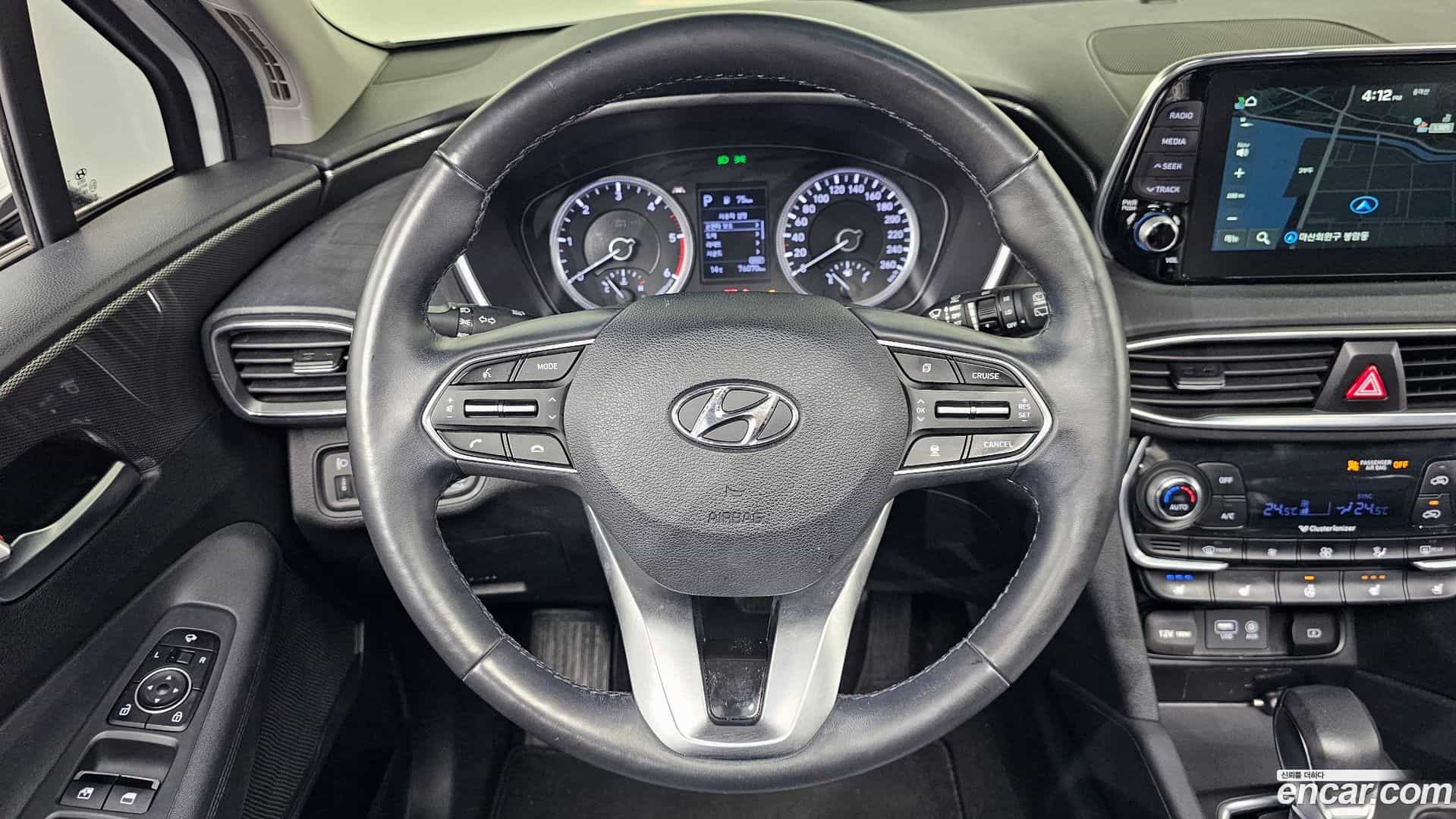 Santafe Hyundai 2018.7-OPTION-017