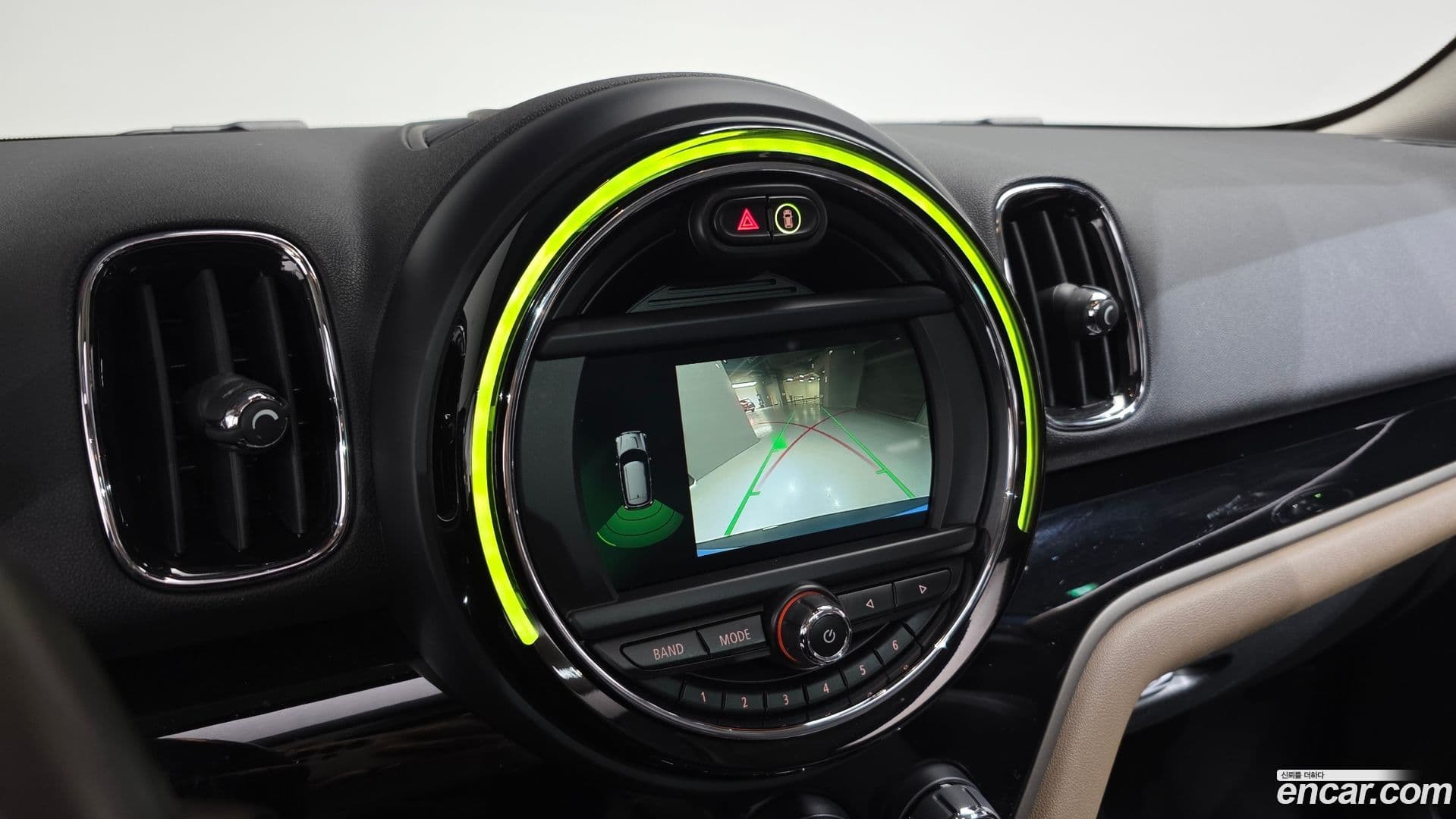 Main__Slider__Photo:Countryman Mini 2018.7-15