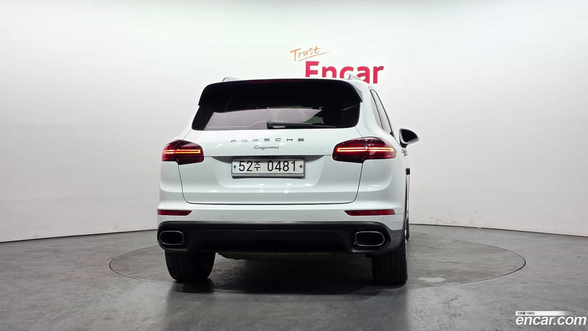 Cayenne Porsche 2015.11-OUTER-004