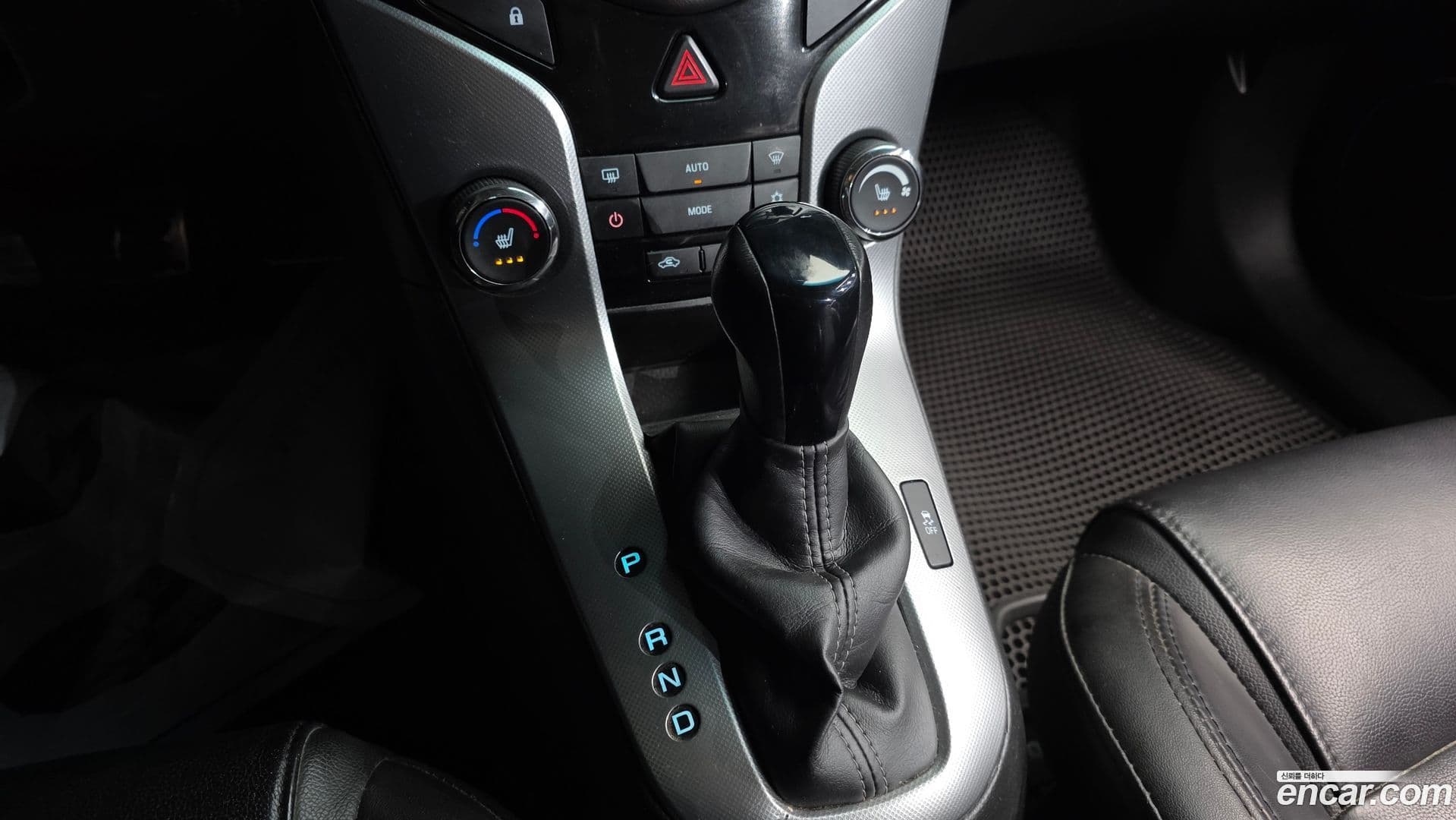 Main__Slider__Photo:Cruze ChevroletGMDaewoo 2012.0-8