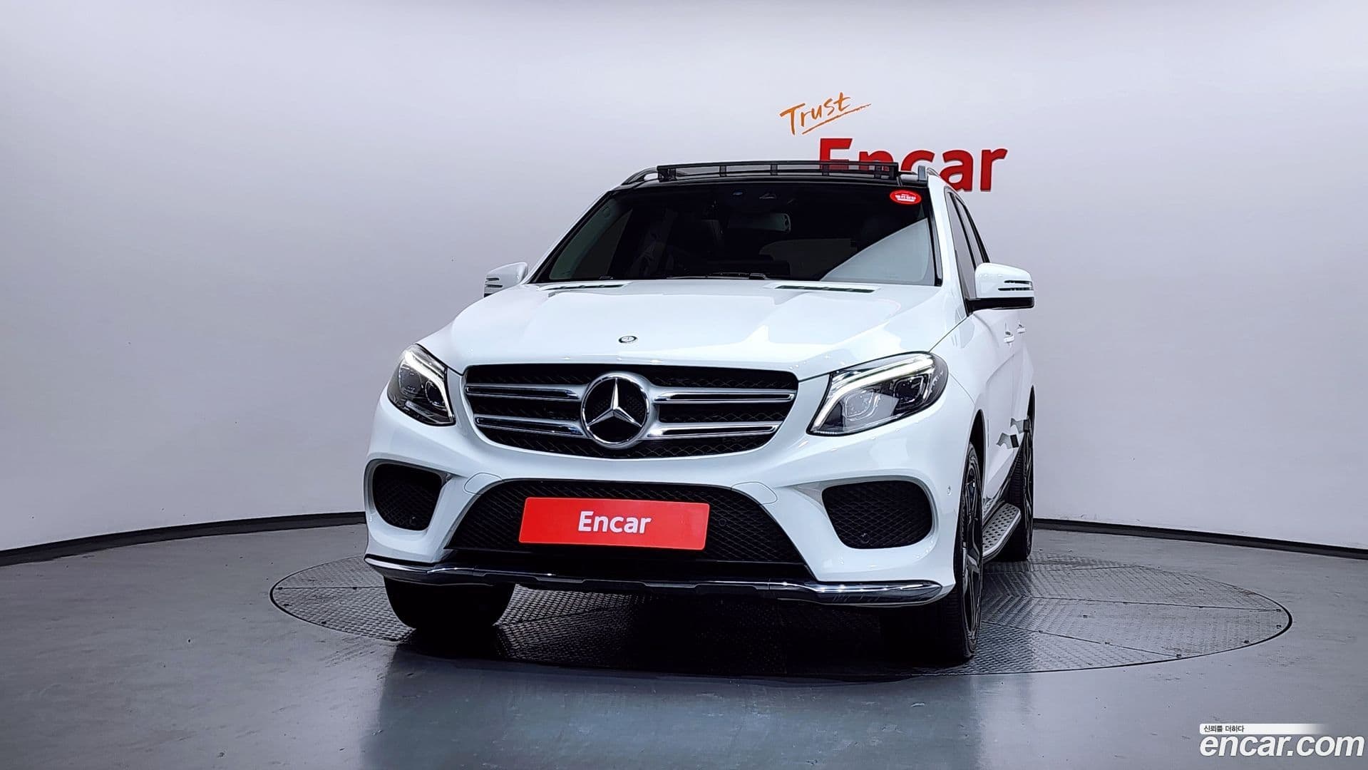 Main__Slider__Photo:GLE-Class Mercedes-Benz 2016.9-2