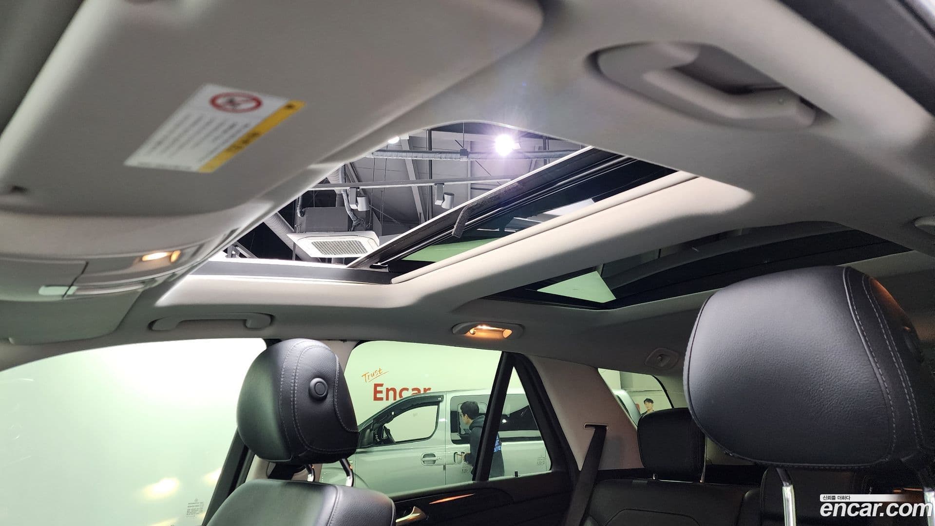 Main__Slider__Photo:GLE-Class Mercedes-Benz 2016.9-18