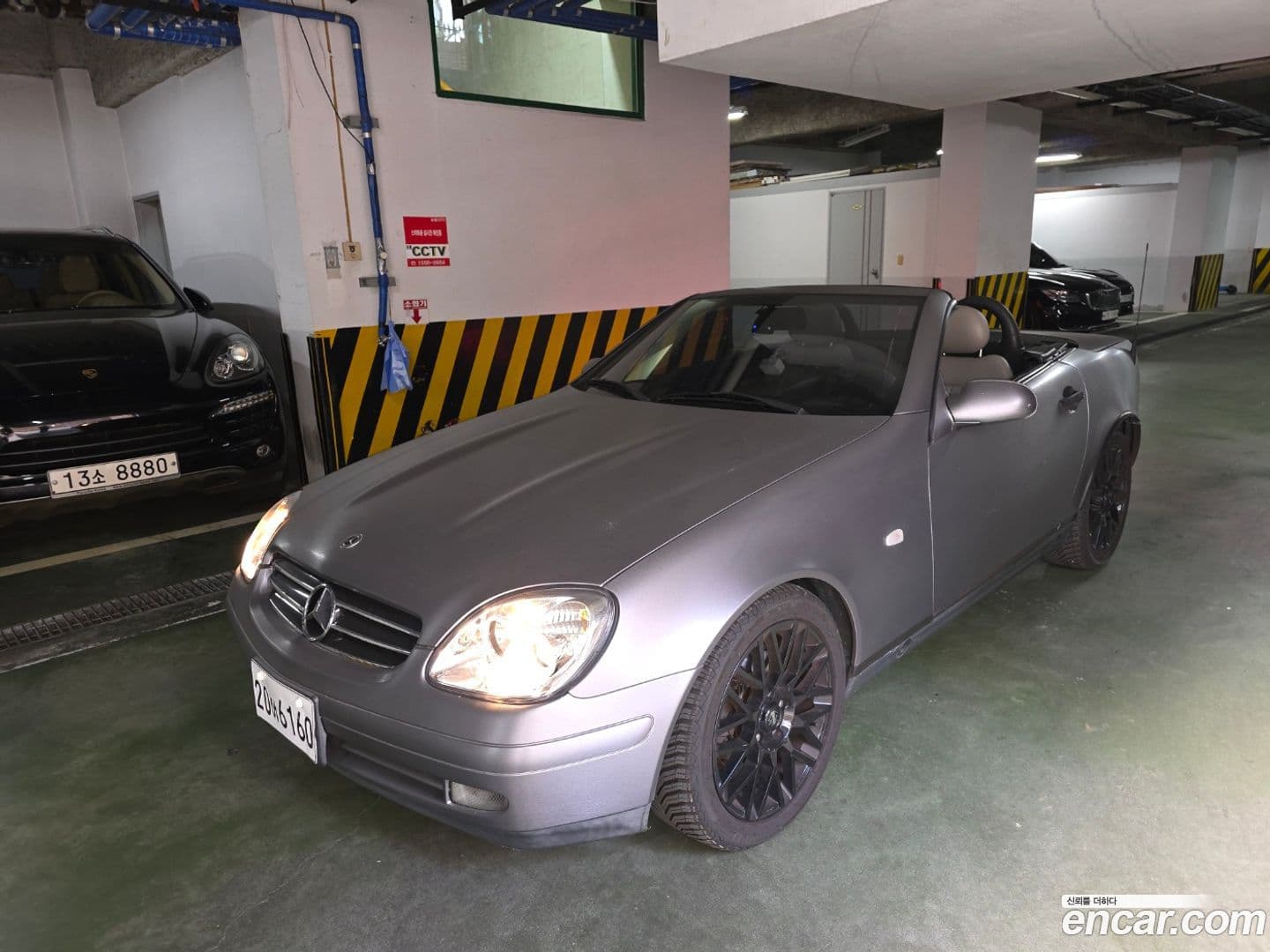 Main__Slider__Photo:SLK-Class Mercedes-Benz 2001.11-0