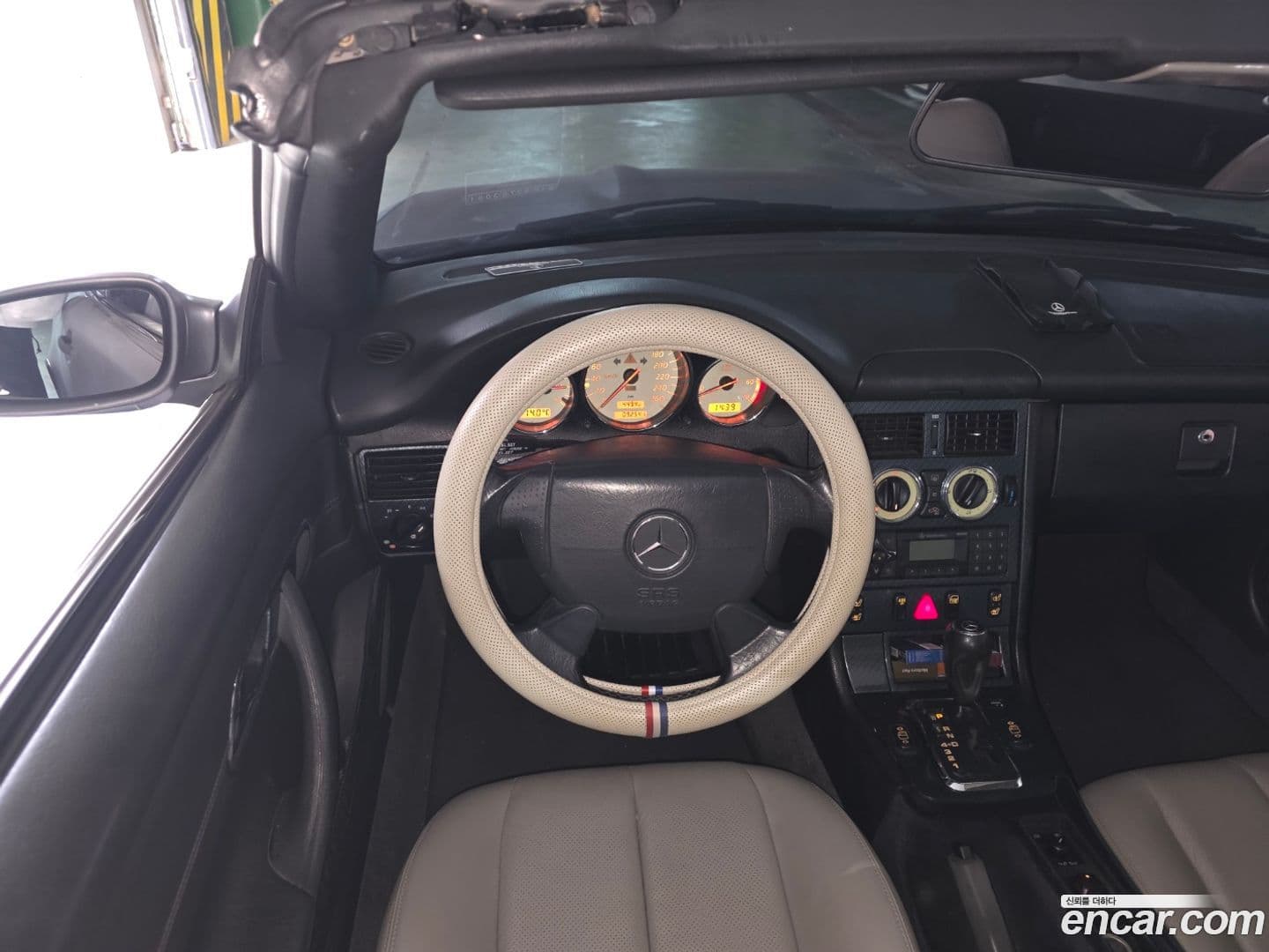 Main__Slider__Photo:SLK-Class Mercedes-Benz 2001.11-5