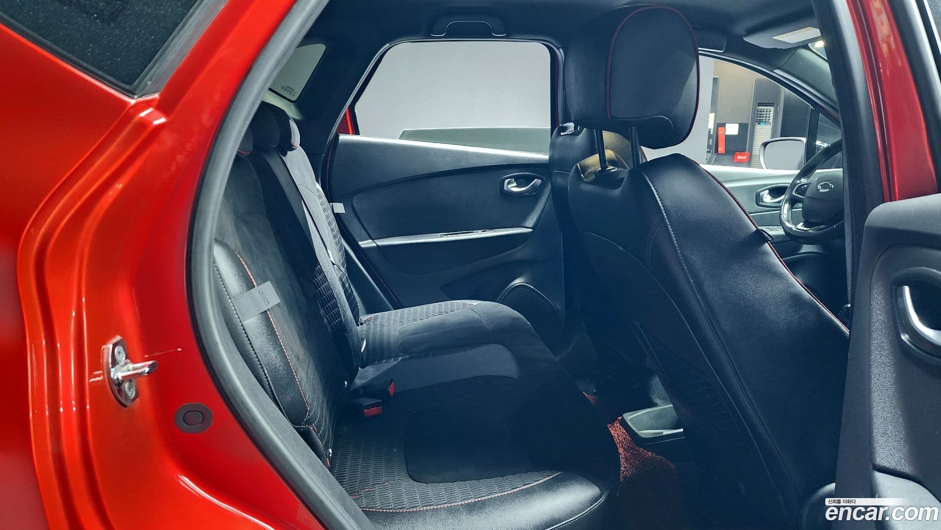 Main__Slider__Photo:QM3 Renault-KoreaSamsung 2019.6-11