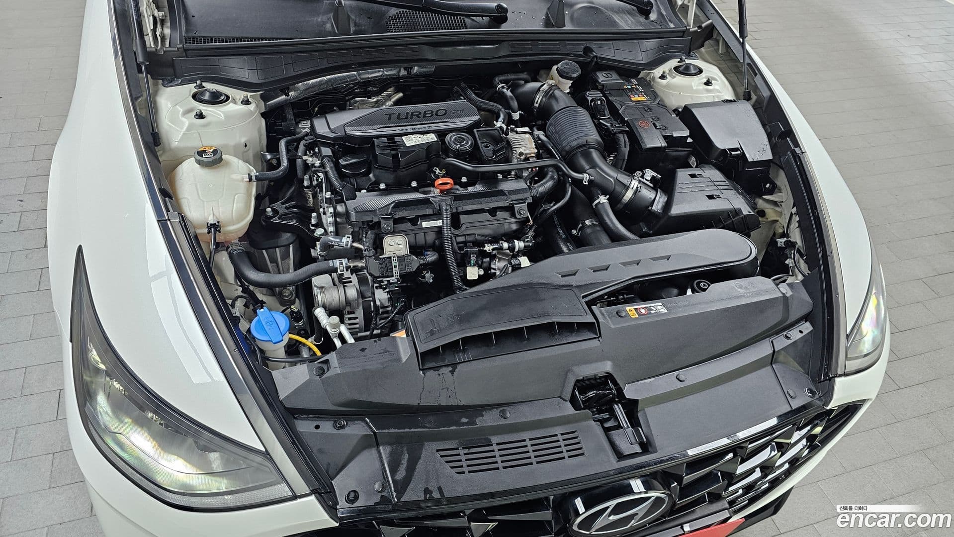 Main__Slider__Photo:Sonata Hyundai 2021.1-5