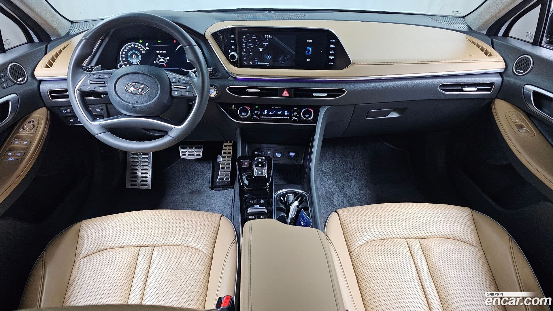 Main__Slider__Photo:Sonata Hyundai 2021.1-6