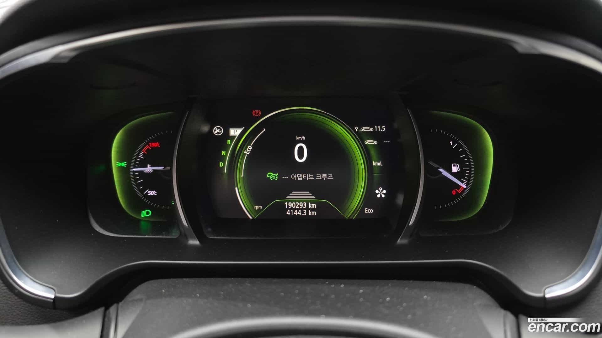 SM6 Renault-KoreaSamsung 2016.11-INNER-008