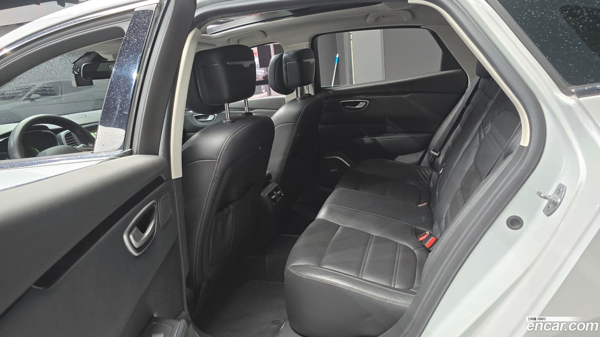 Main__Slider__Photo:SM6 Renault-KoreaSamsung 2016.11-12