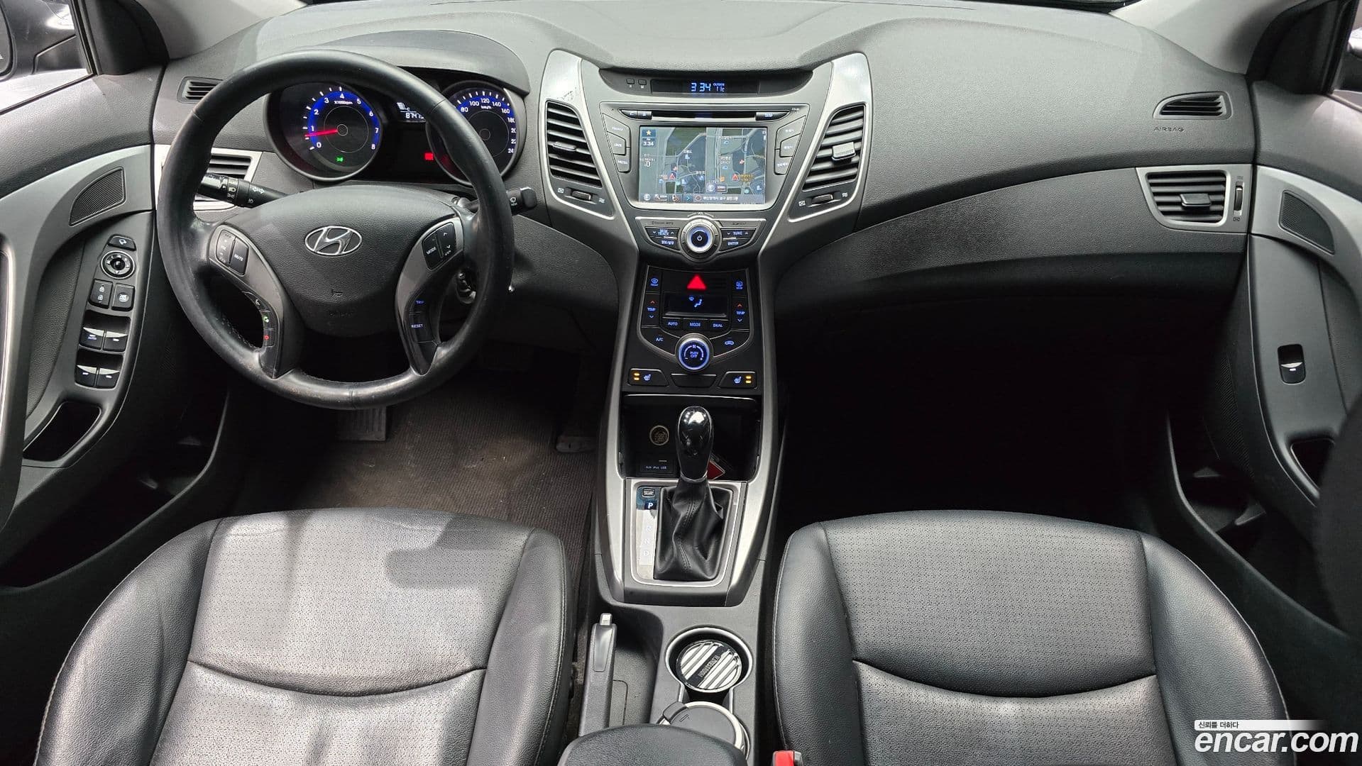 Main__Slider__Photo:AVANTE Hyundai 2014.6-6