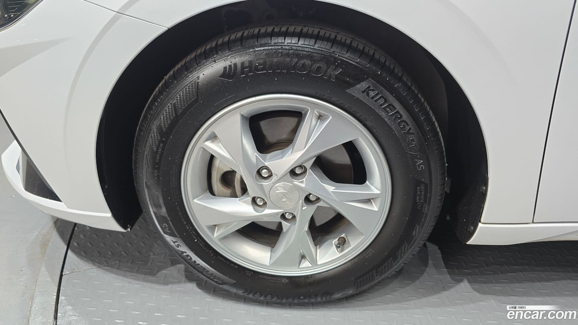 Main__Slider__Photo:AVANTE Hyundai 2022.0-4